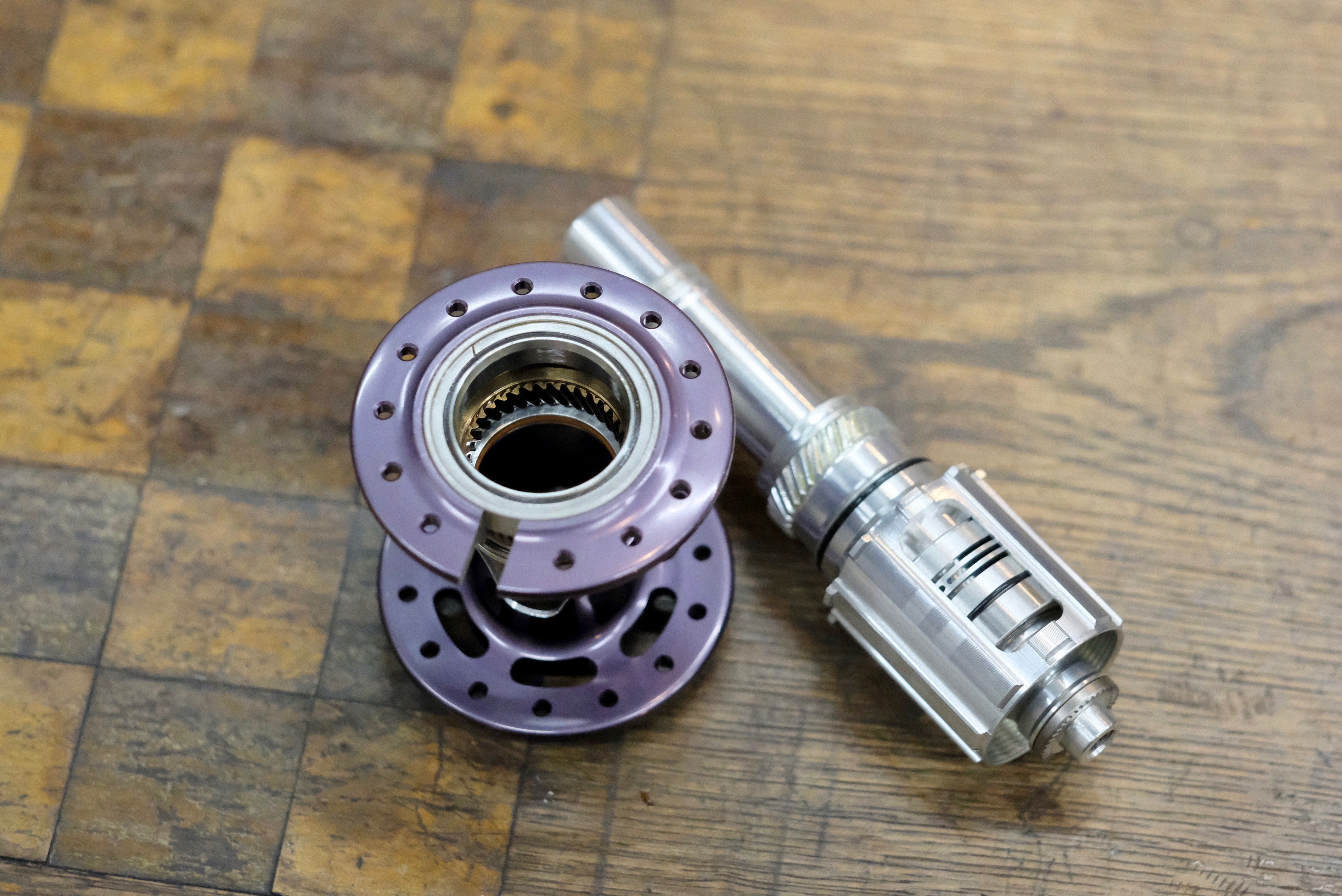 【CHRIS KING PRECISION WHEEL】足廻りはすべてを変える。
