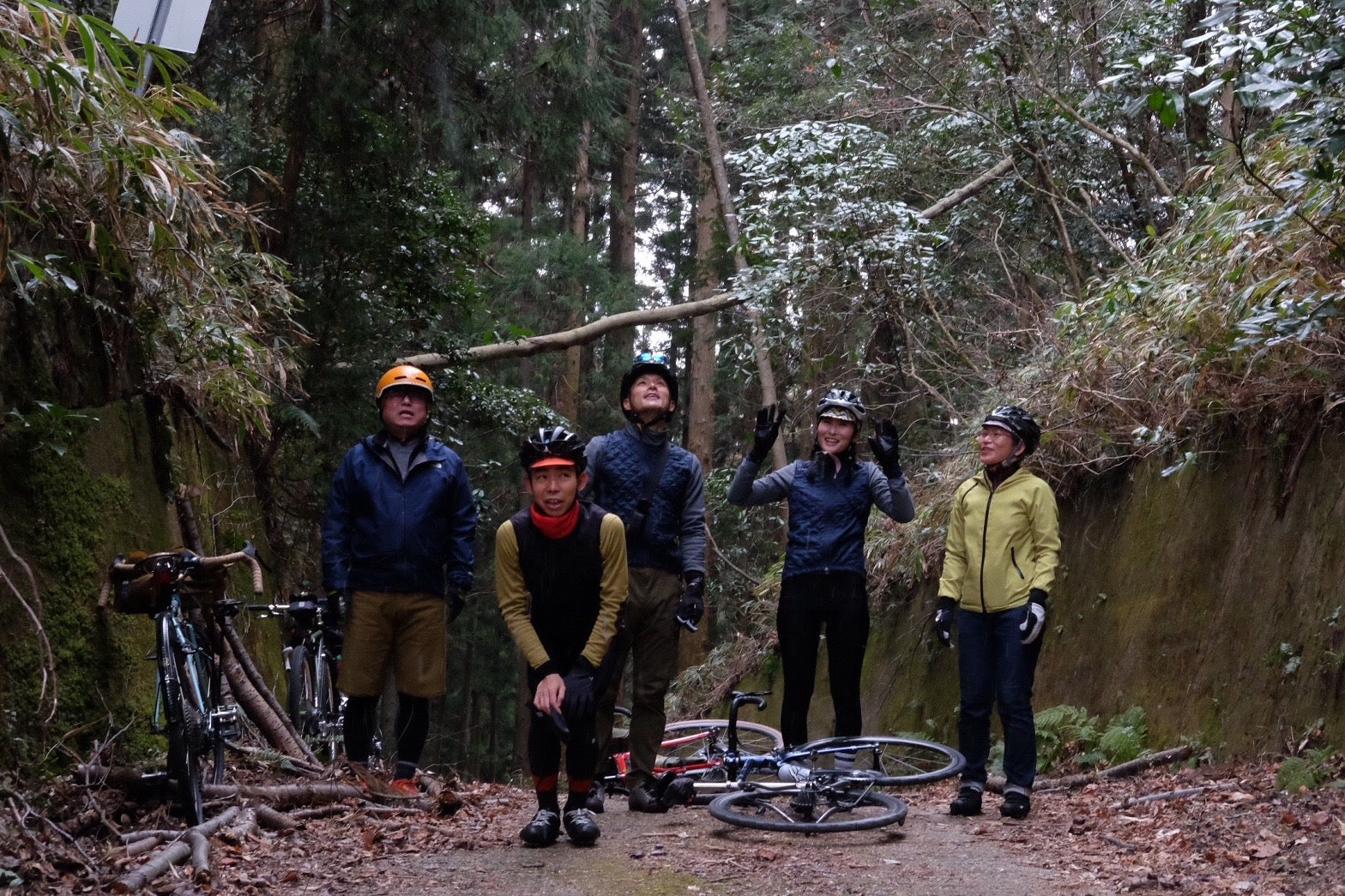 【RIDE】 まだ山の中は冬の寒さが残っていました。