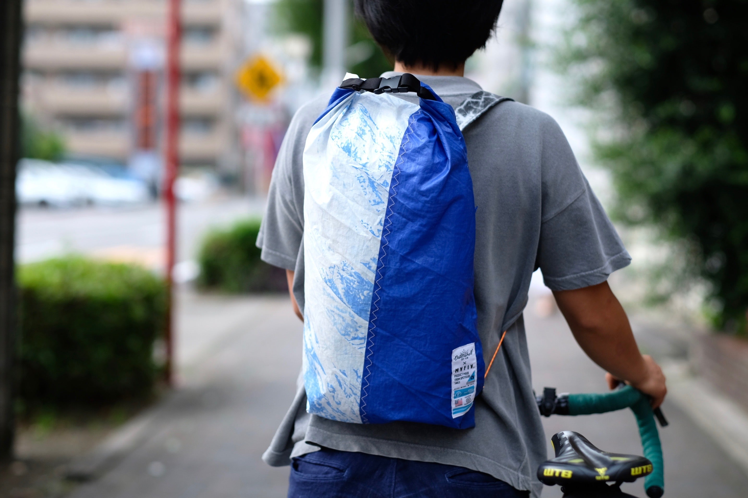 【OUTER SHELL ADVENTURE】地球に優しいFoldable Backpack