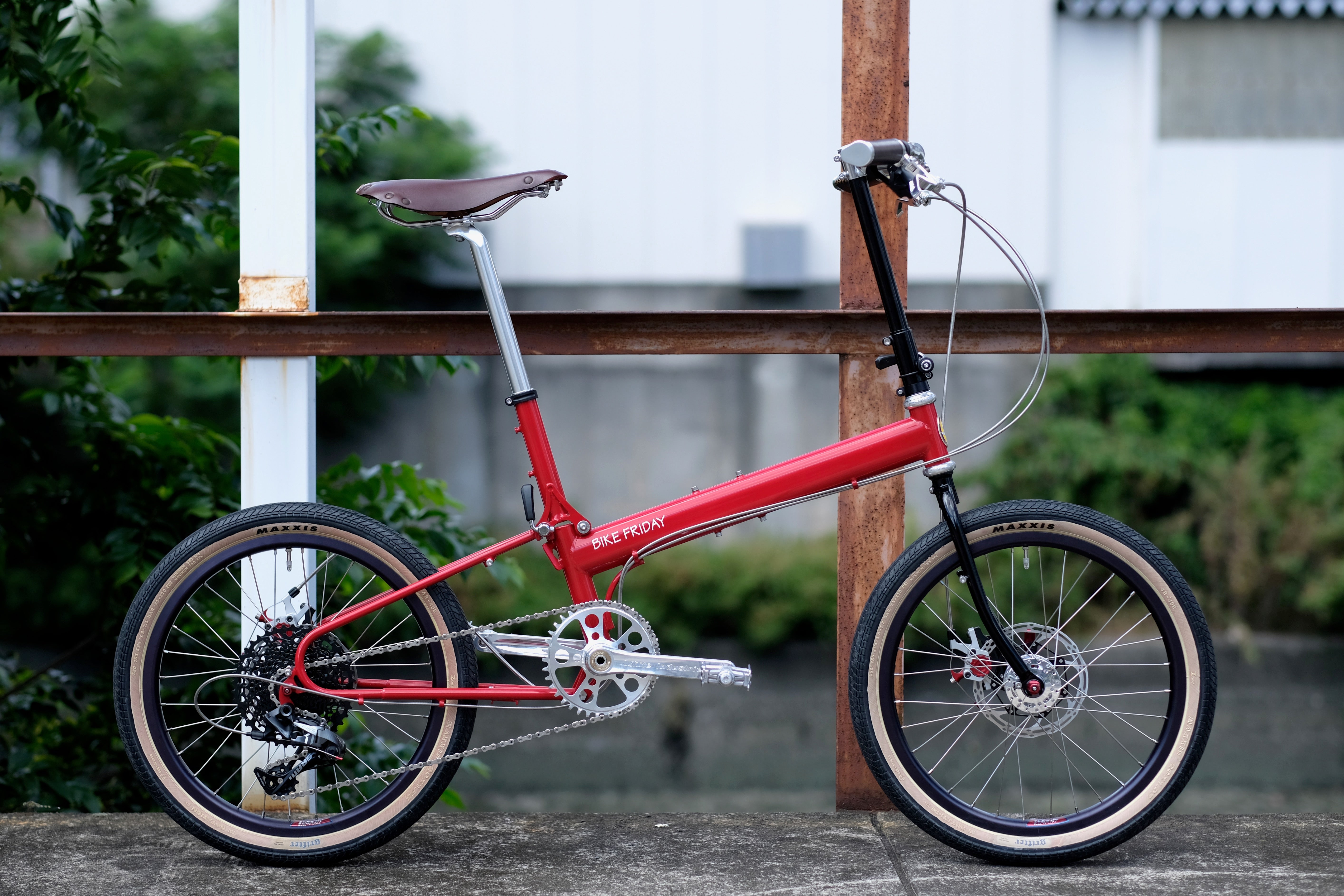【BIKE FRIDAY】 New World Tourist Disc