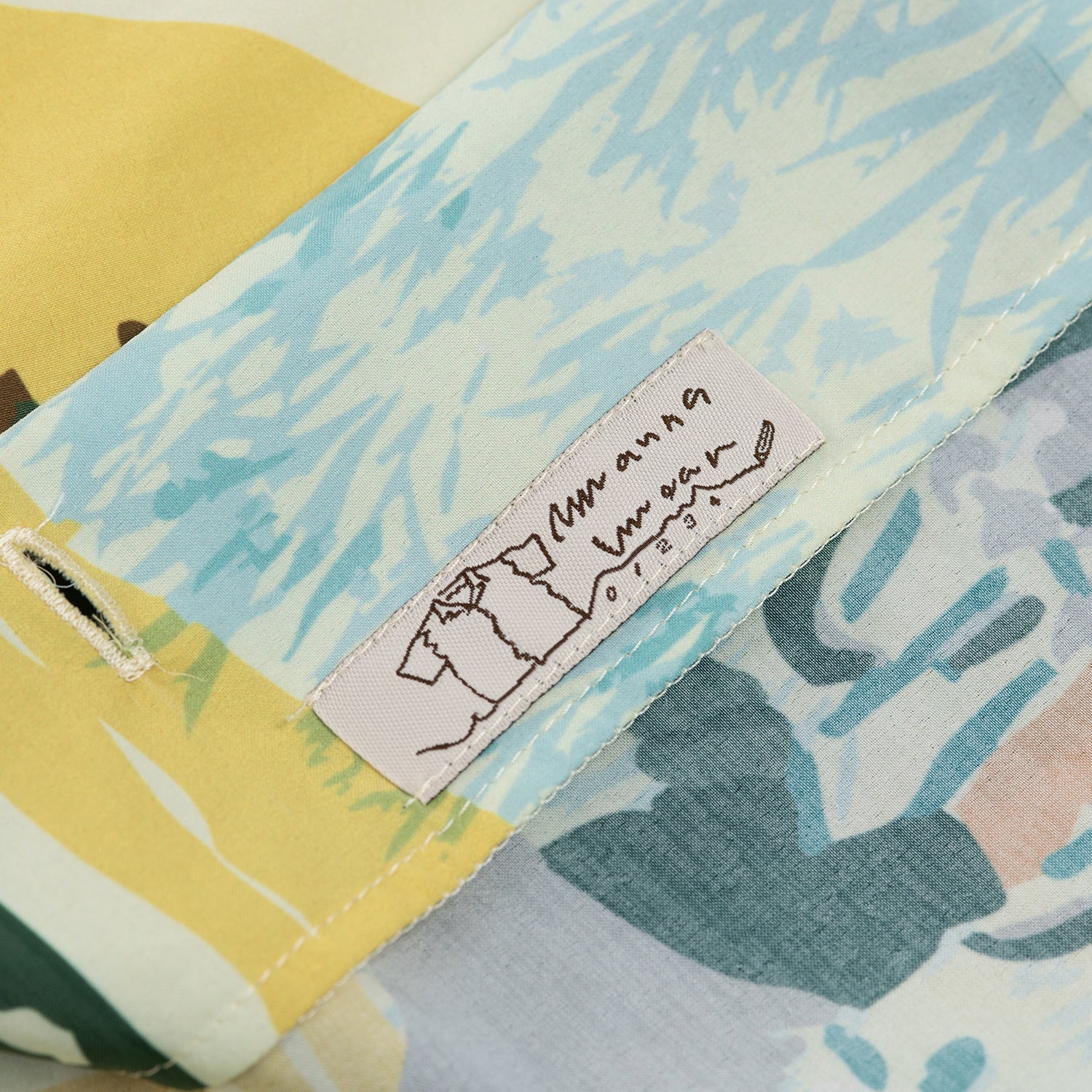 CIRCLES ORIGINAL MAUNA WEAR Long Sleeve Shirt