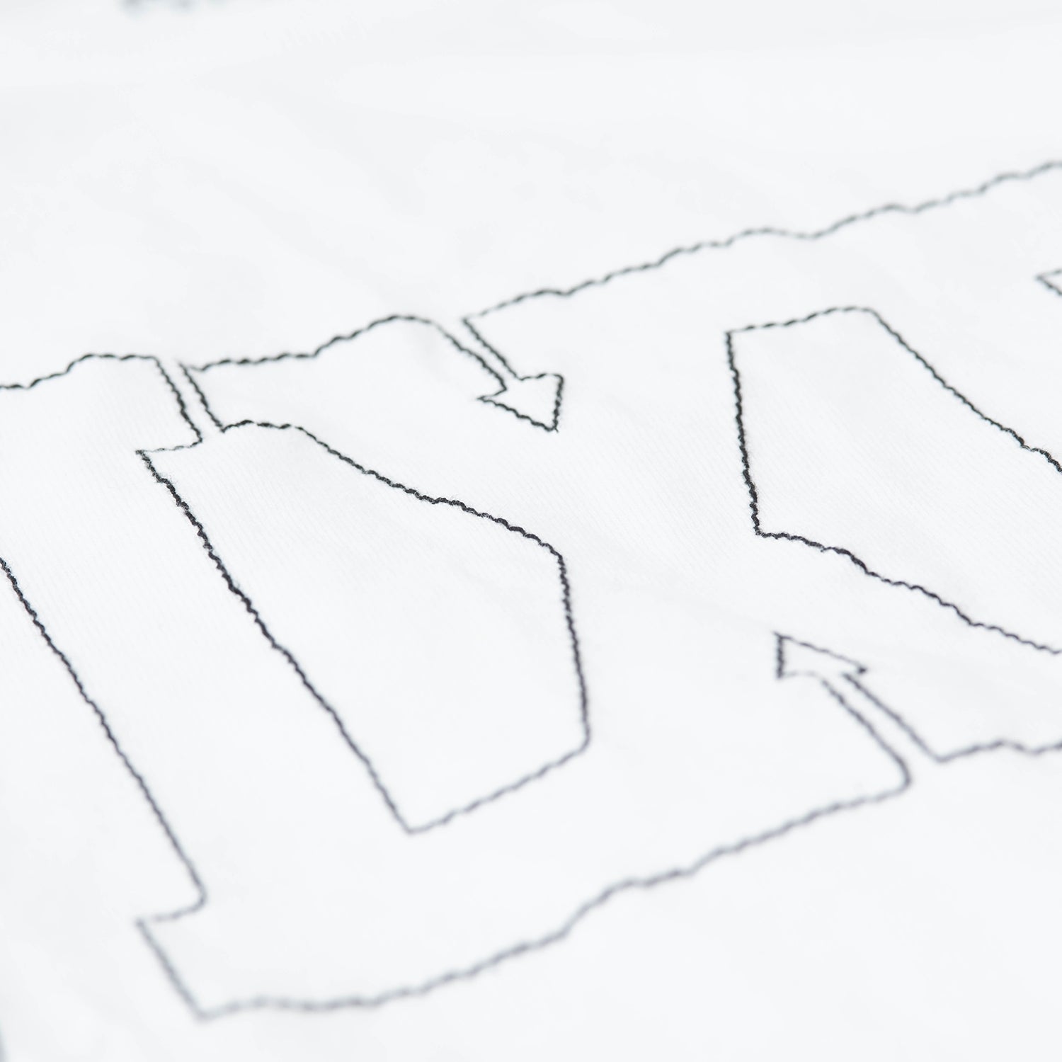 RELAXFIT Stitch T-shirt " FIXED " Made for Circles