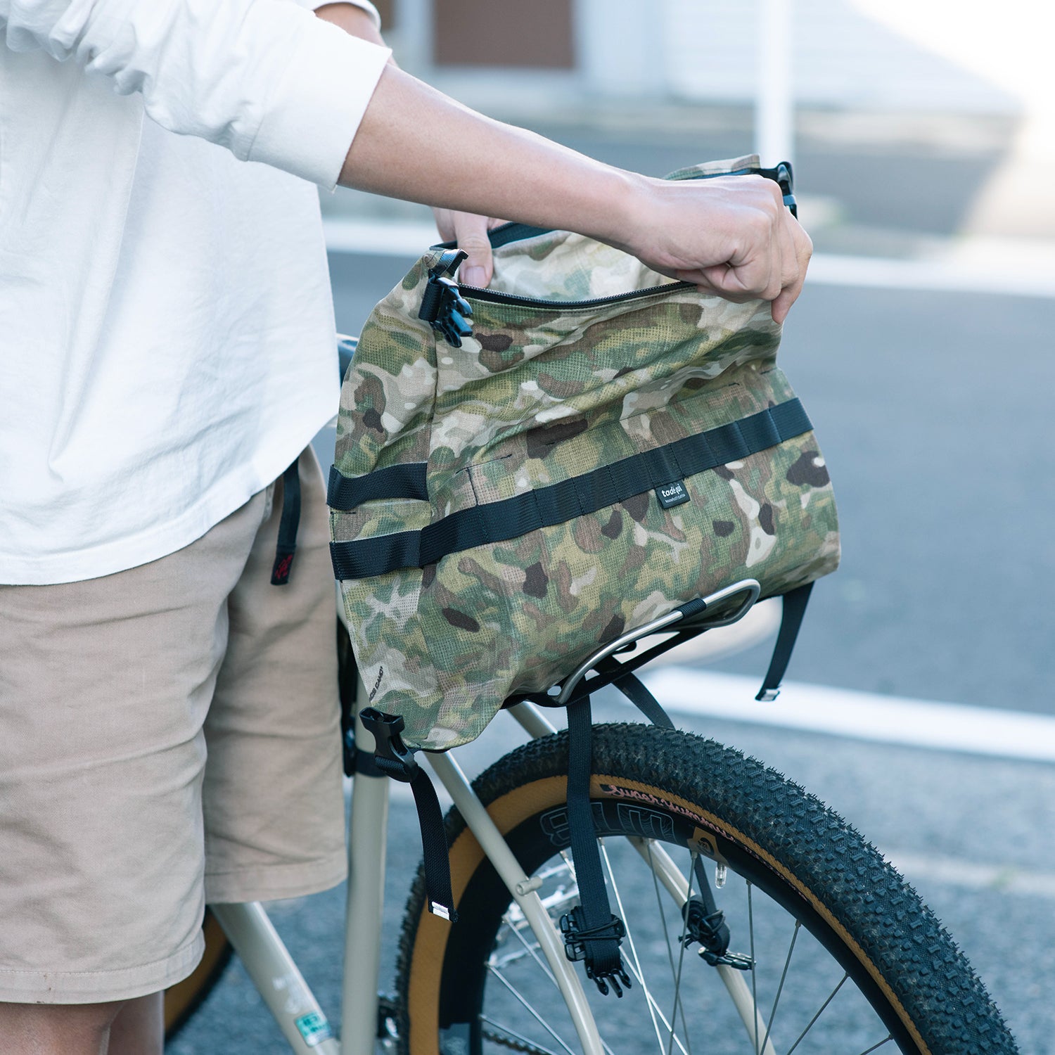 TADE QUI Camp trooper