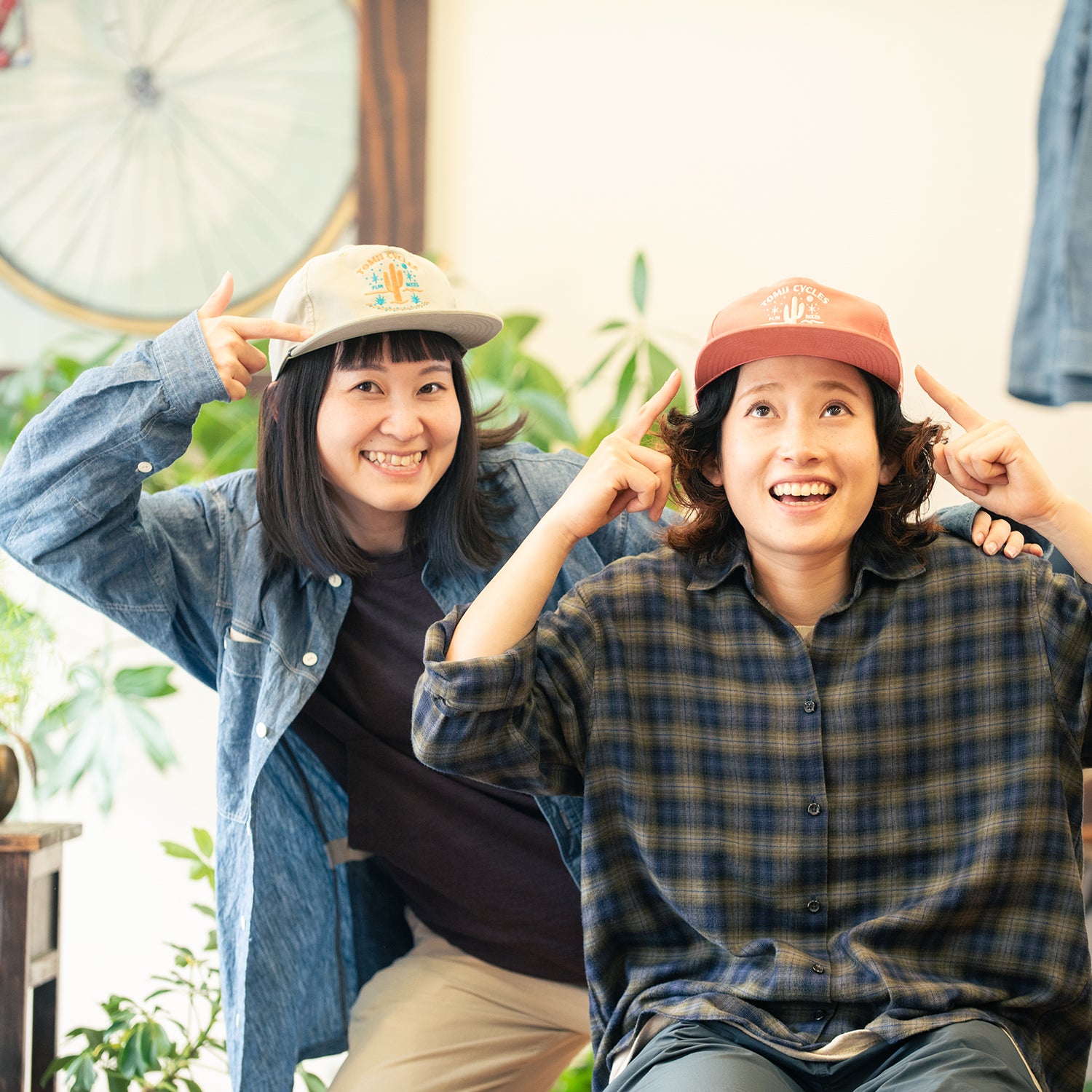 TOMII CYCLES Desert Shade Hat