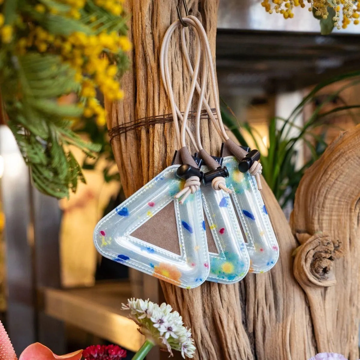 BLUE LUG Triangle Reflector