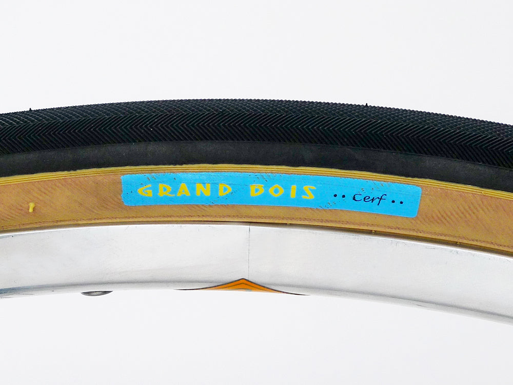 GrandBois tire CerfBlue 700×26C