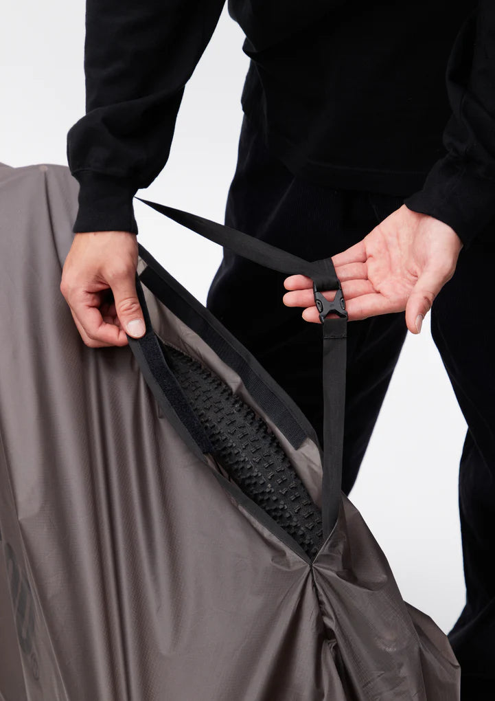 NEIGHBORHOOD x FAIRWEATHER Bike Carry Bag