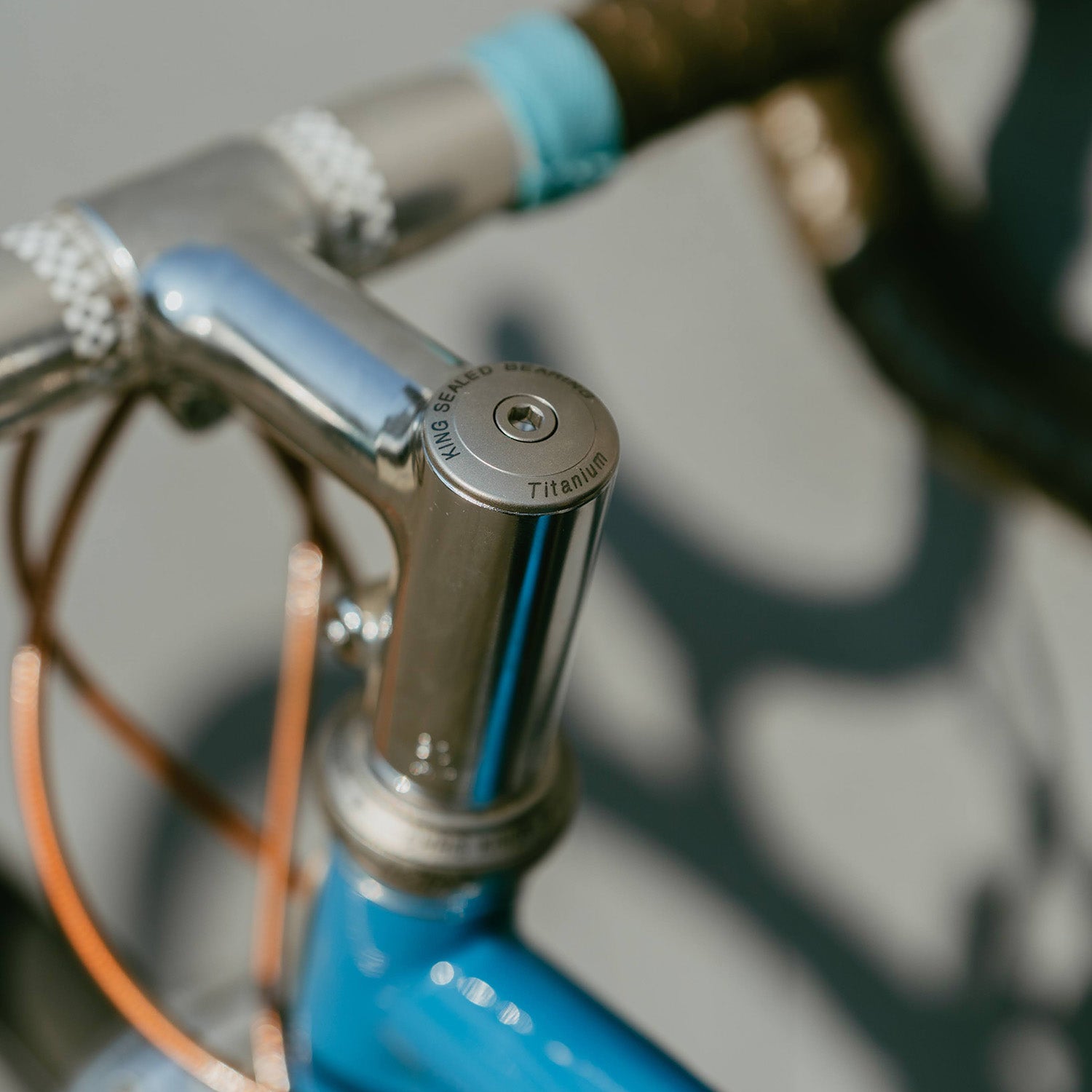 CHRIS KING NoThreadSet 1-1/8" Titanium