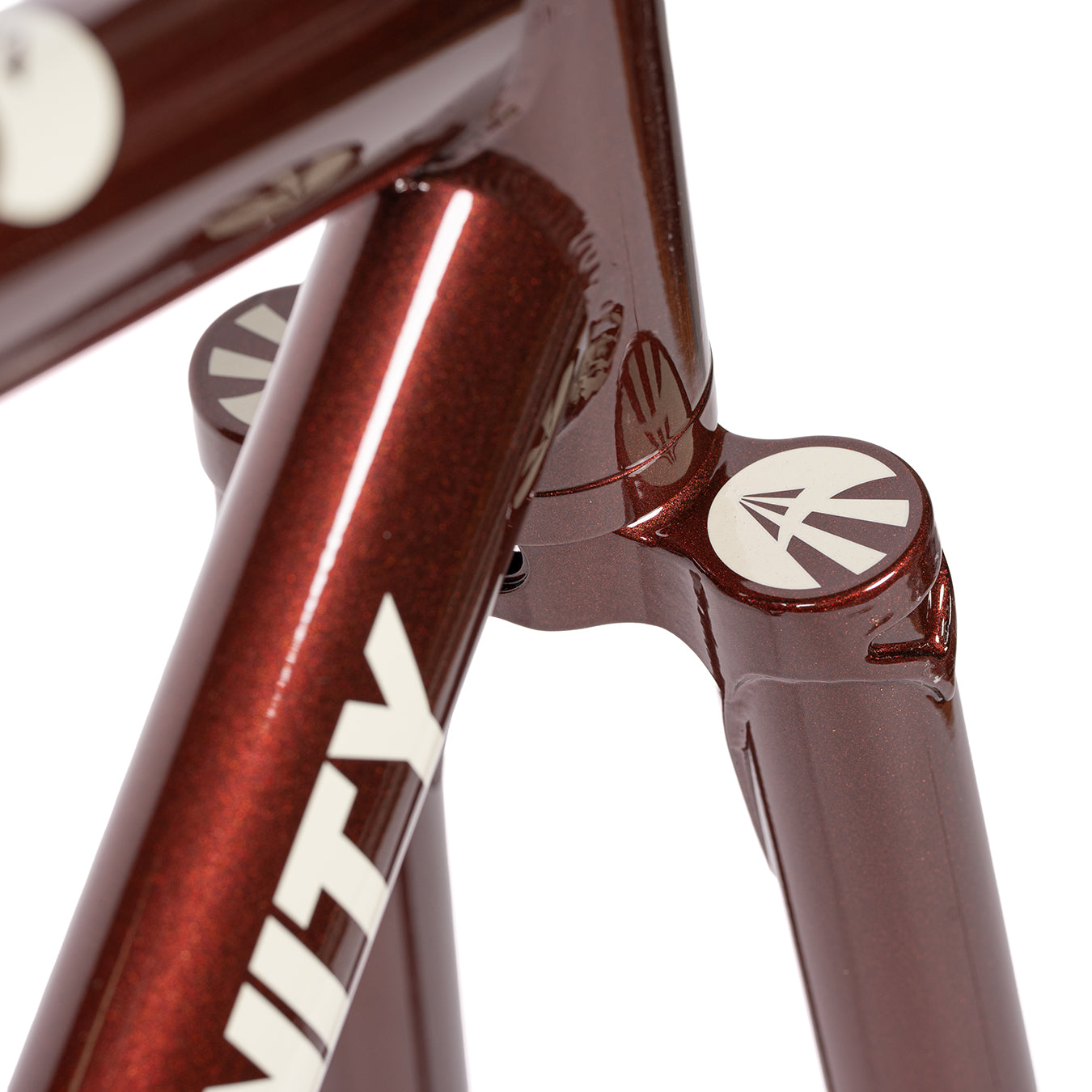 AFFINITY Lo Pro Track Frame Set