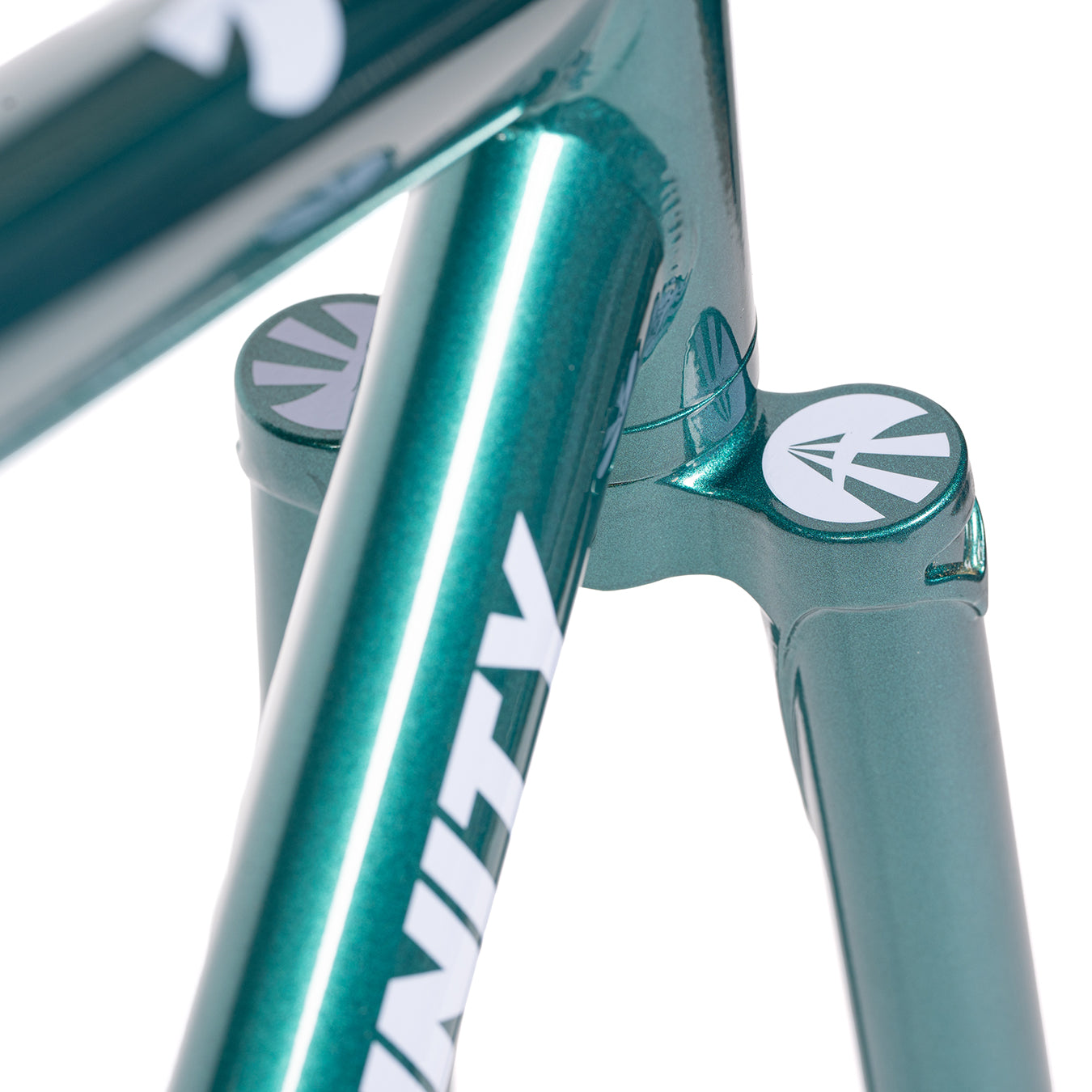 AFFINITY Lo Pro Track Frame Set