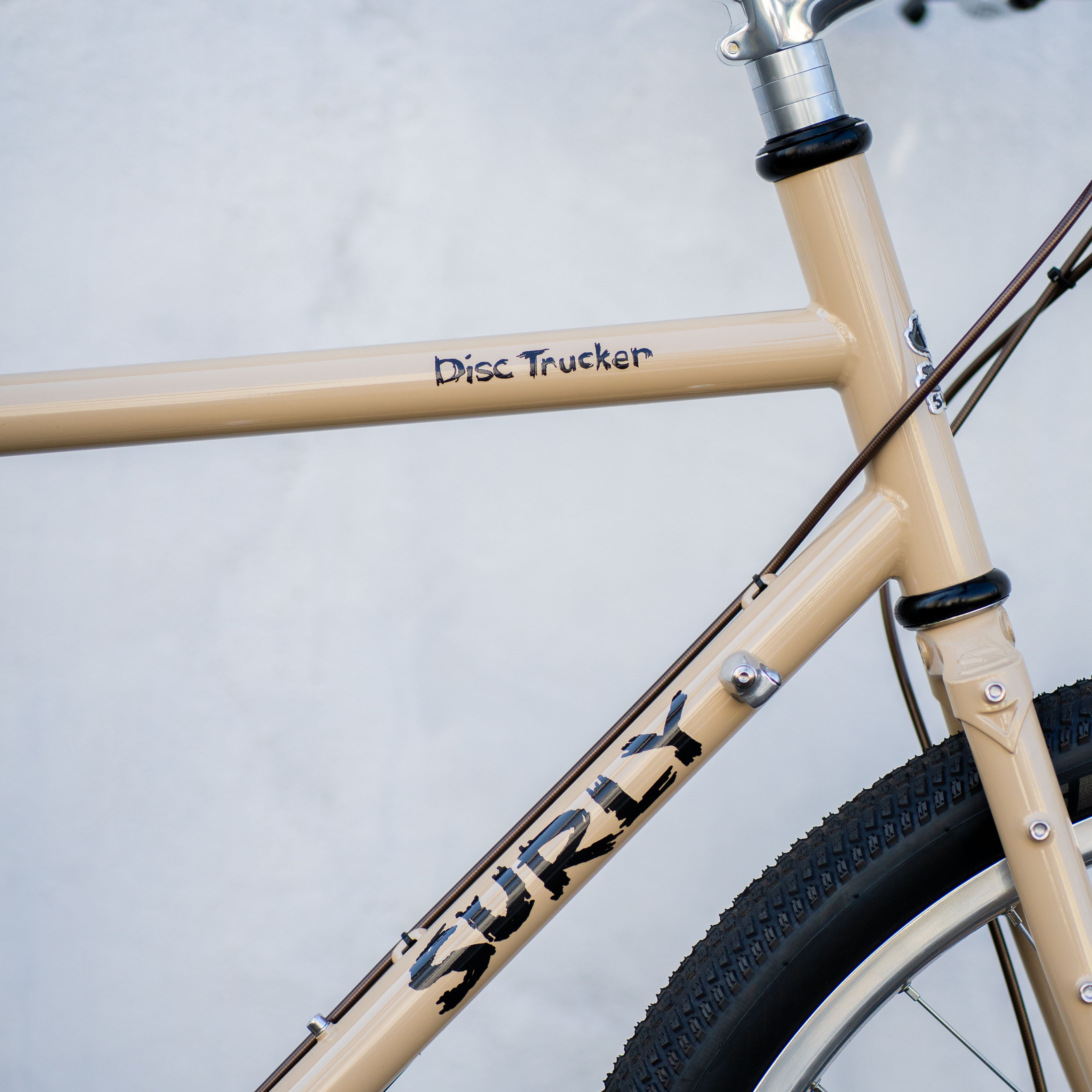 SURLY Disc Trucker Circles Original Complete Bike