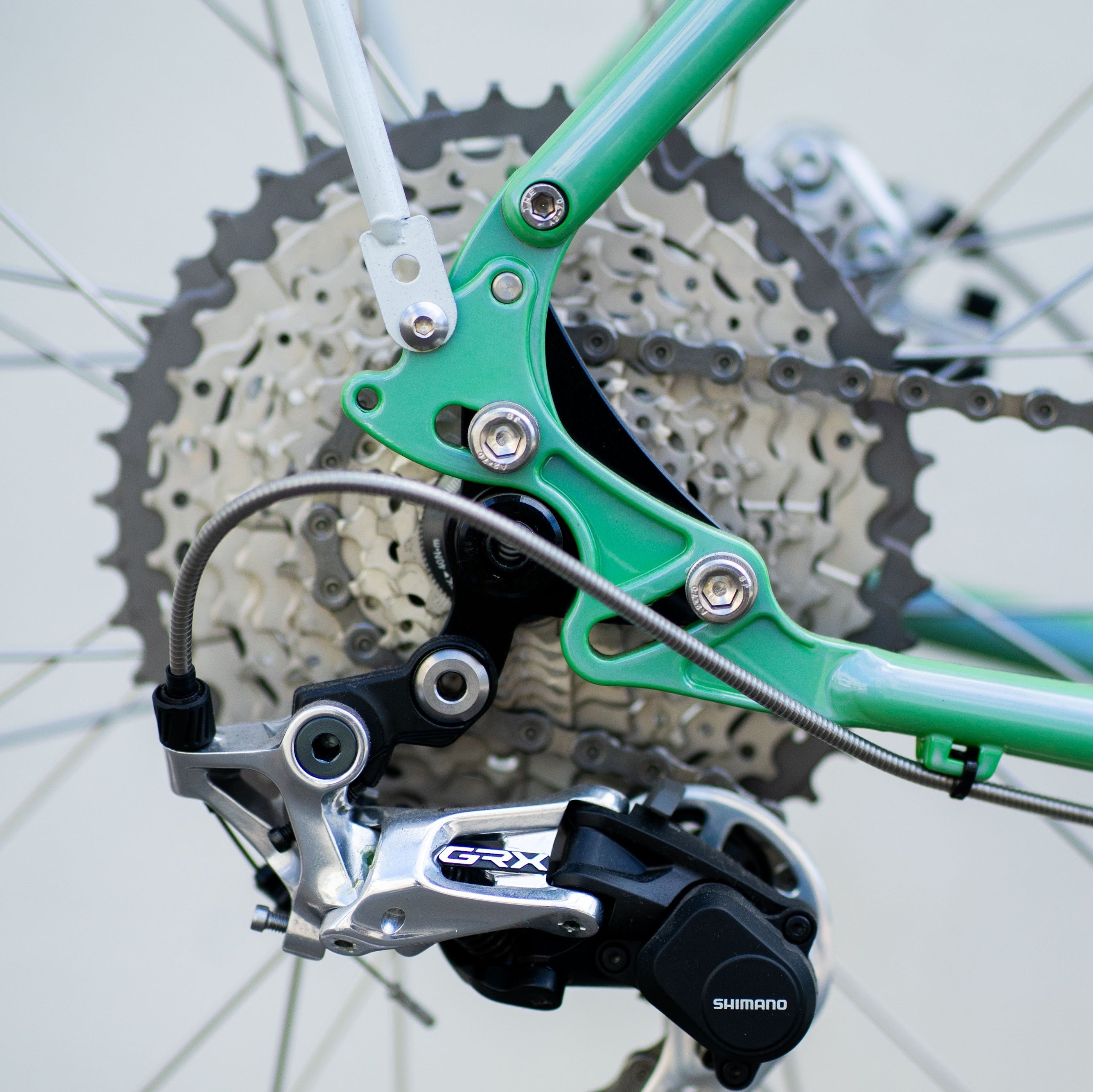 OMNIUM CXC Circles Original Complete Bike Intergalactic Guacamole S