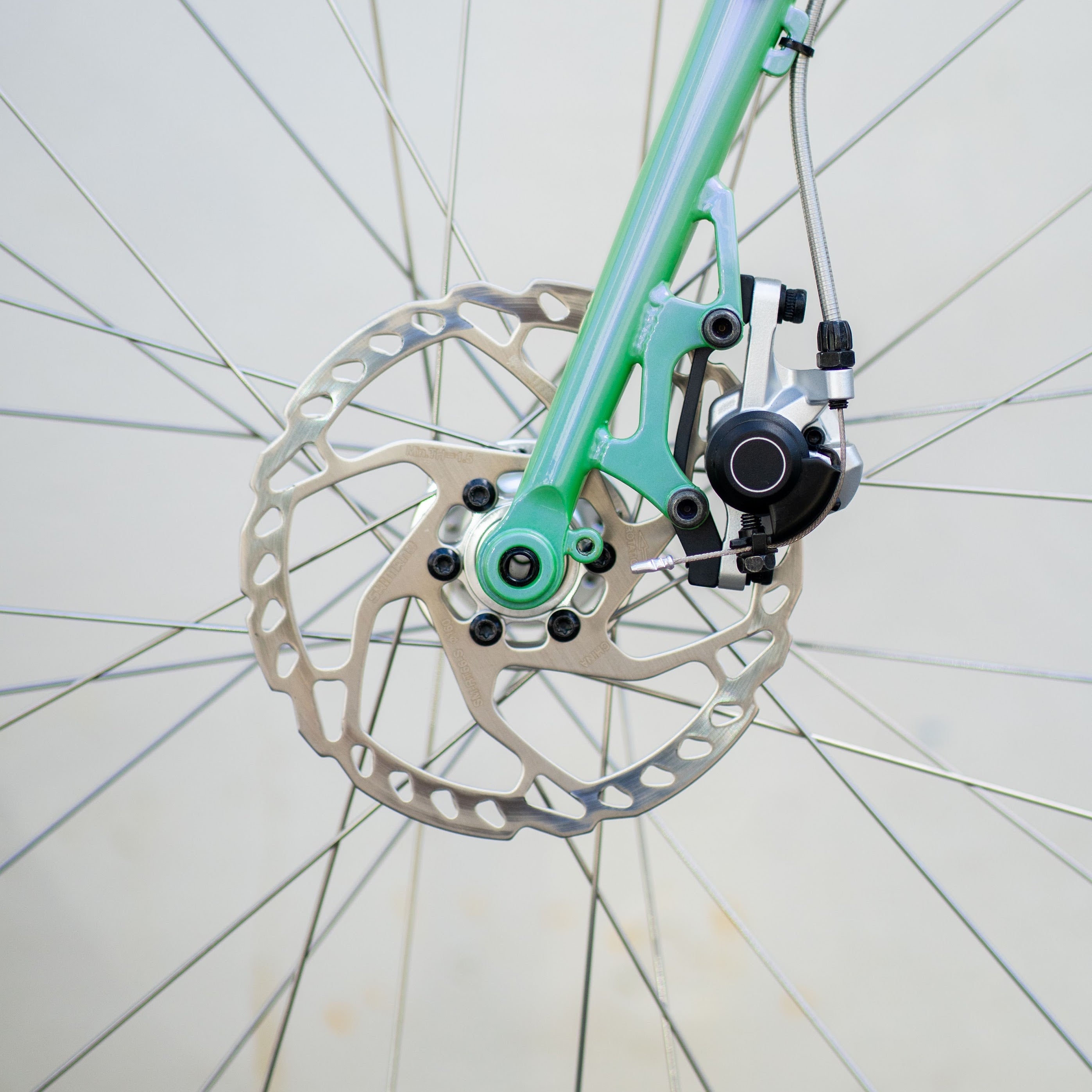 OMNIUM CXC Circles Original Complete Bike Intergalactic Guacamole S