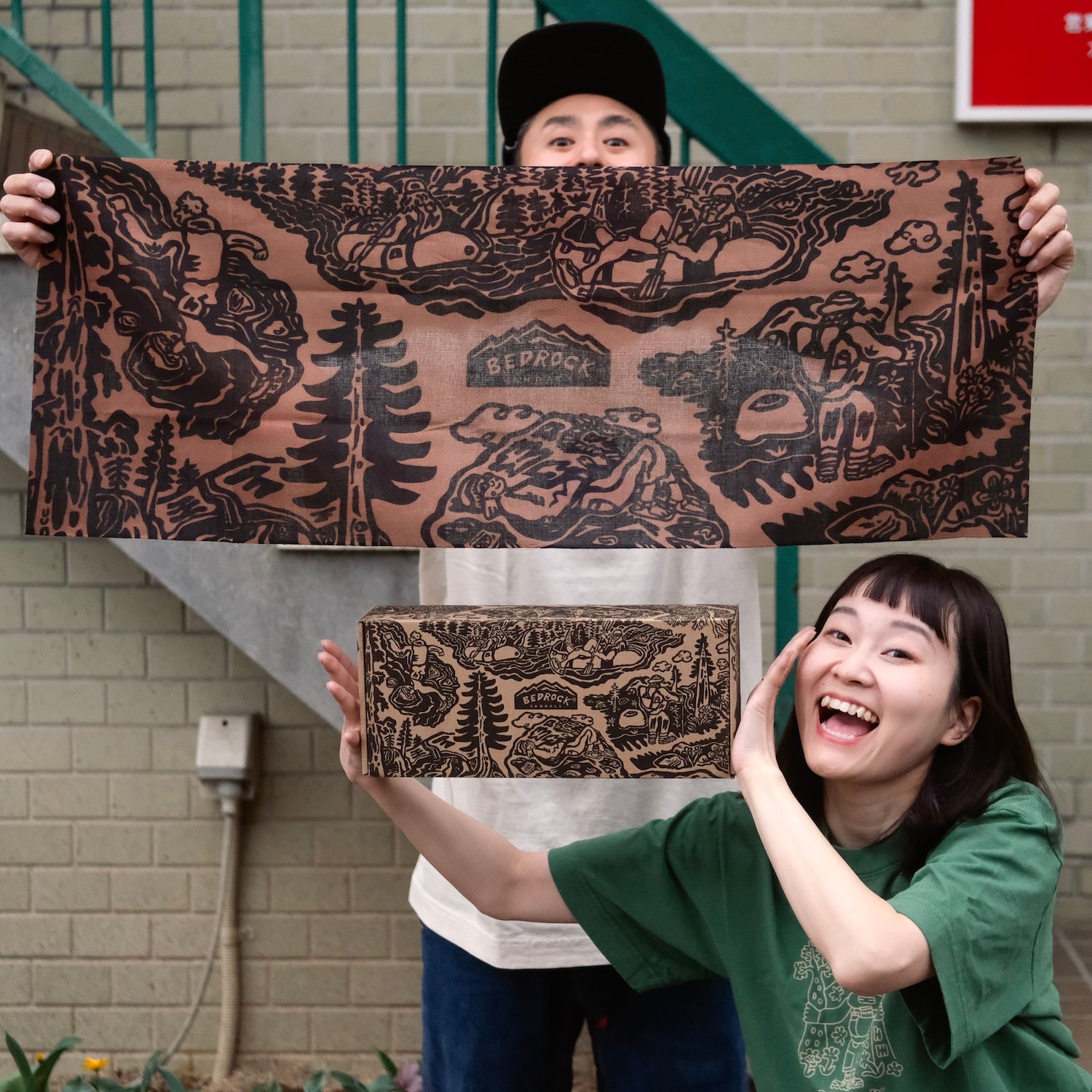 BEDROCK SANDALS Tenugui