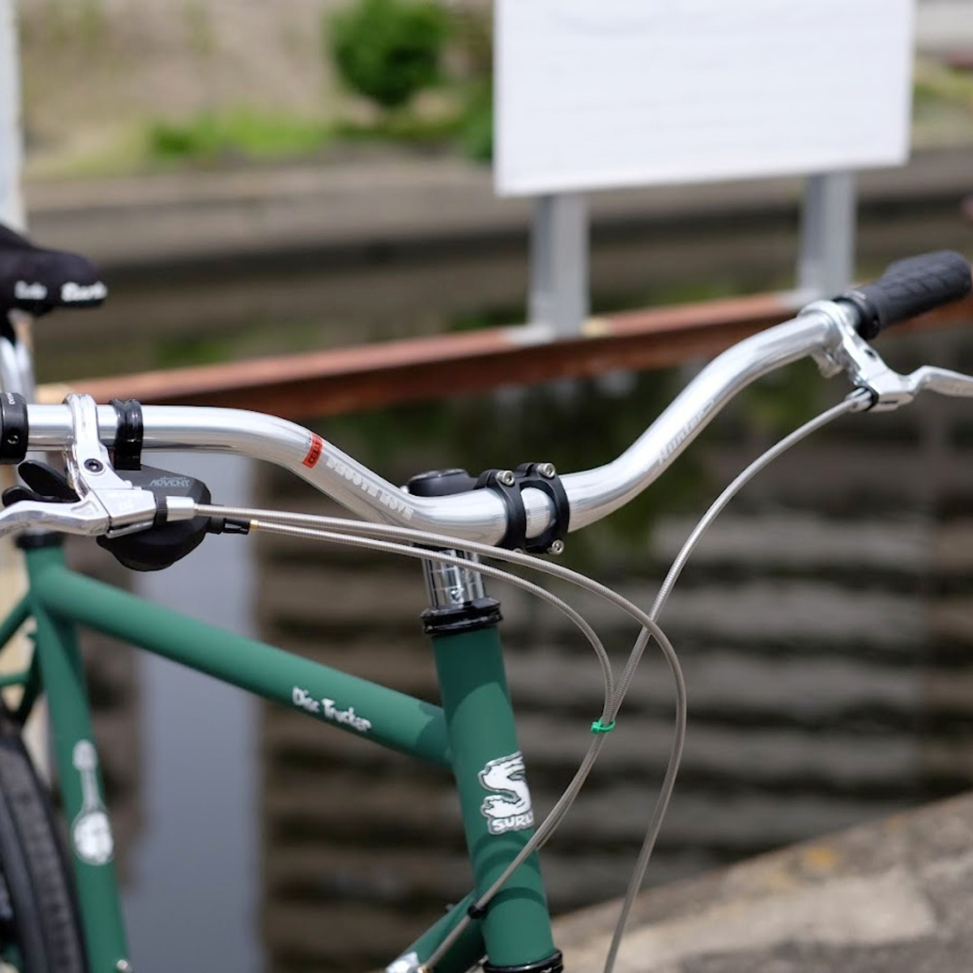 HUNTER CYCLES Smooth Move Bar / High Rise