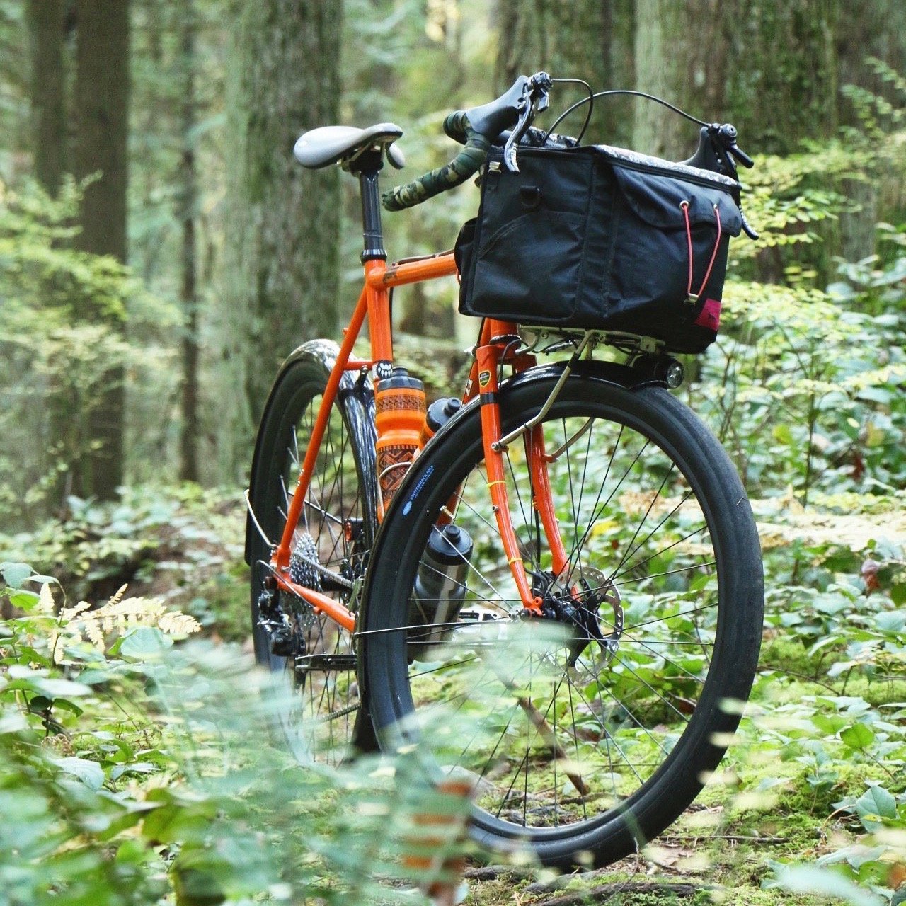 SIMWORKS Smooth 62 Black