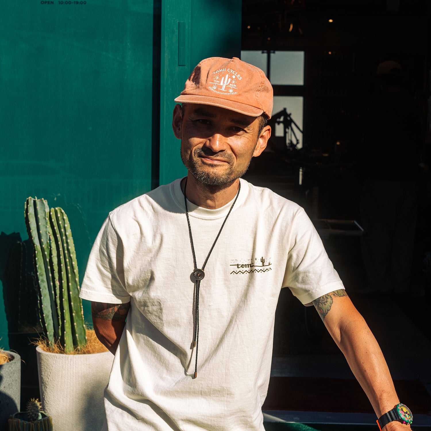 TOMII CYCLES Desert Shade Hat