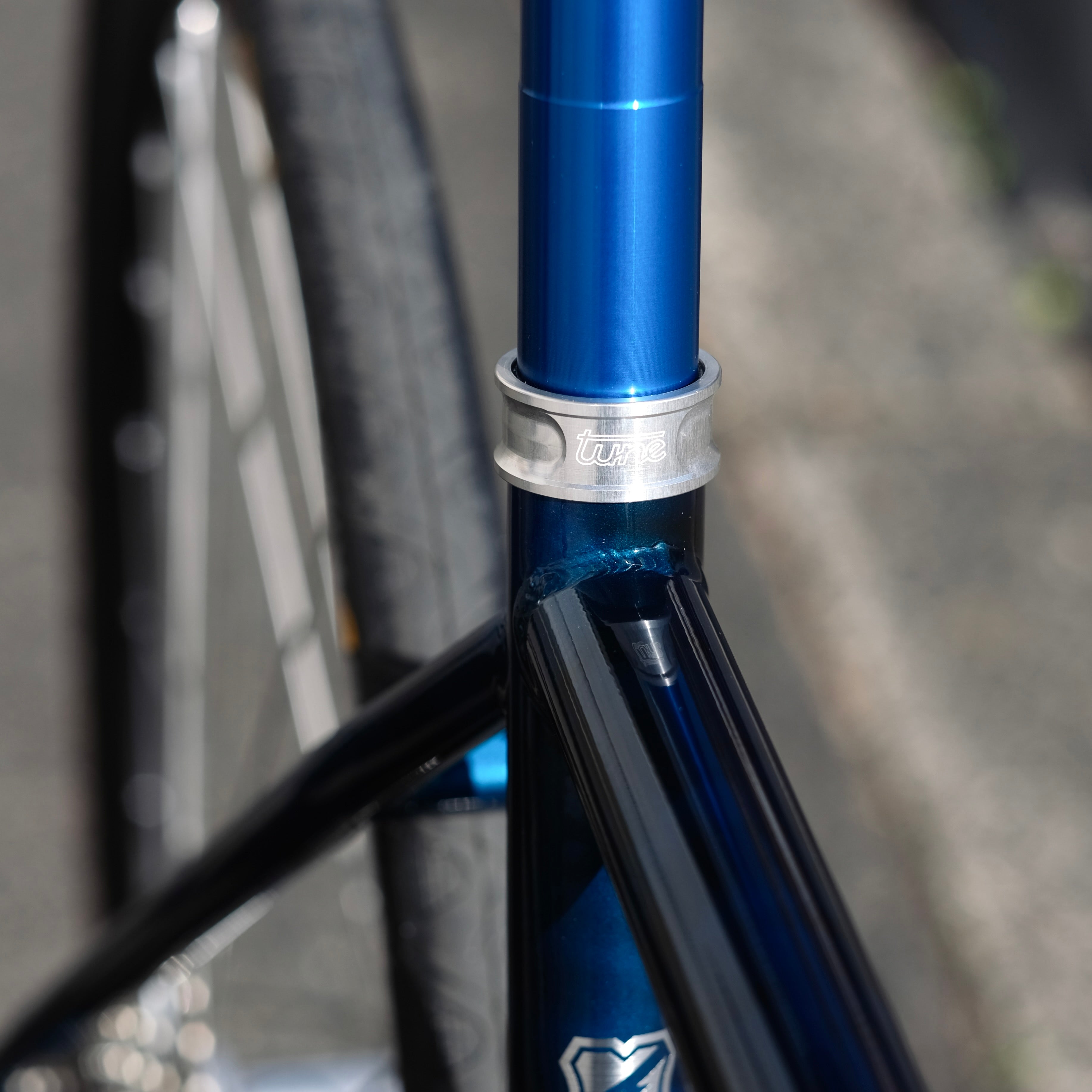 MASH All Road 2024 Navy Smoke Circles Original Complete Bike