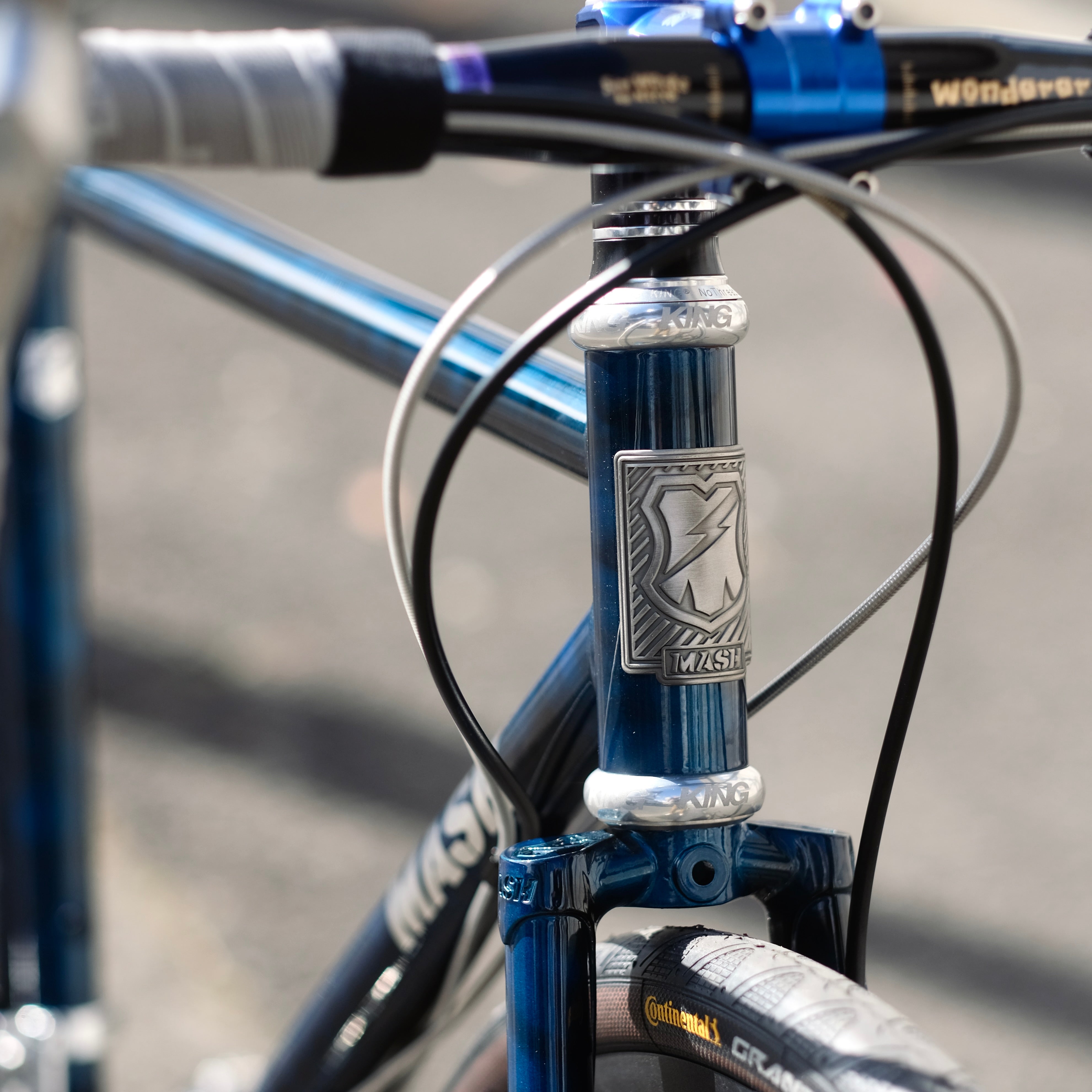 MASH All Road 2024 Navy Smoke Circles Original Complete Bike