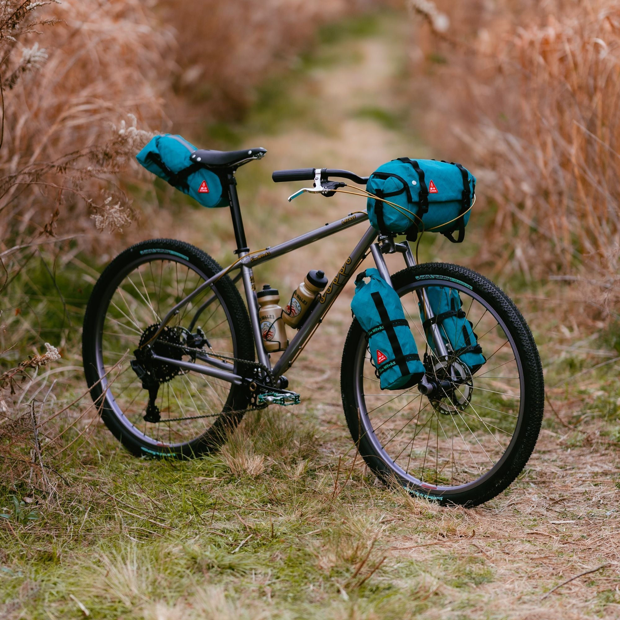 SIMWORKS Doppo Locust Frame Set