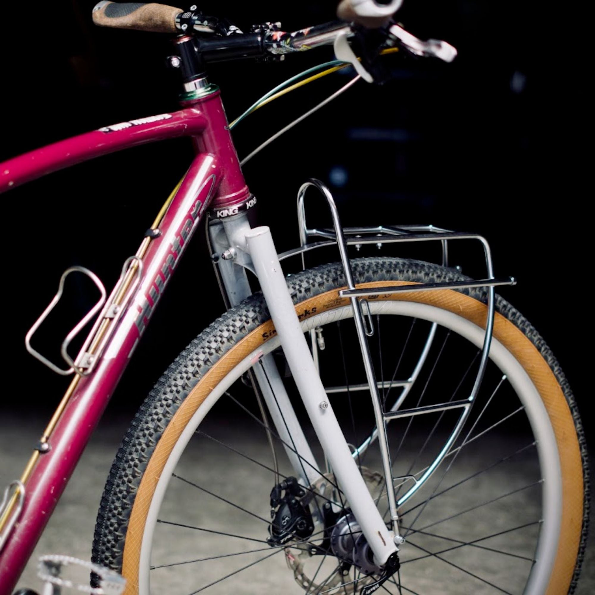 SIMWORKS Half Moon Rack