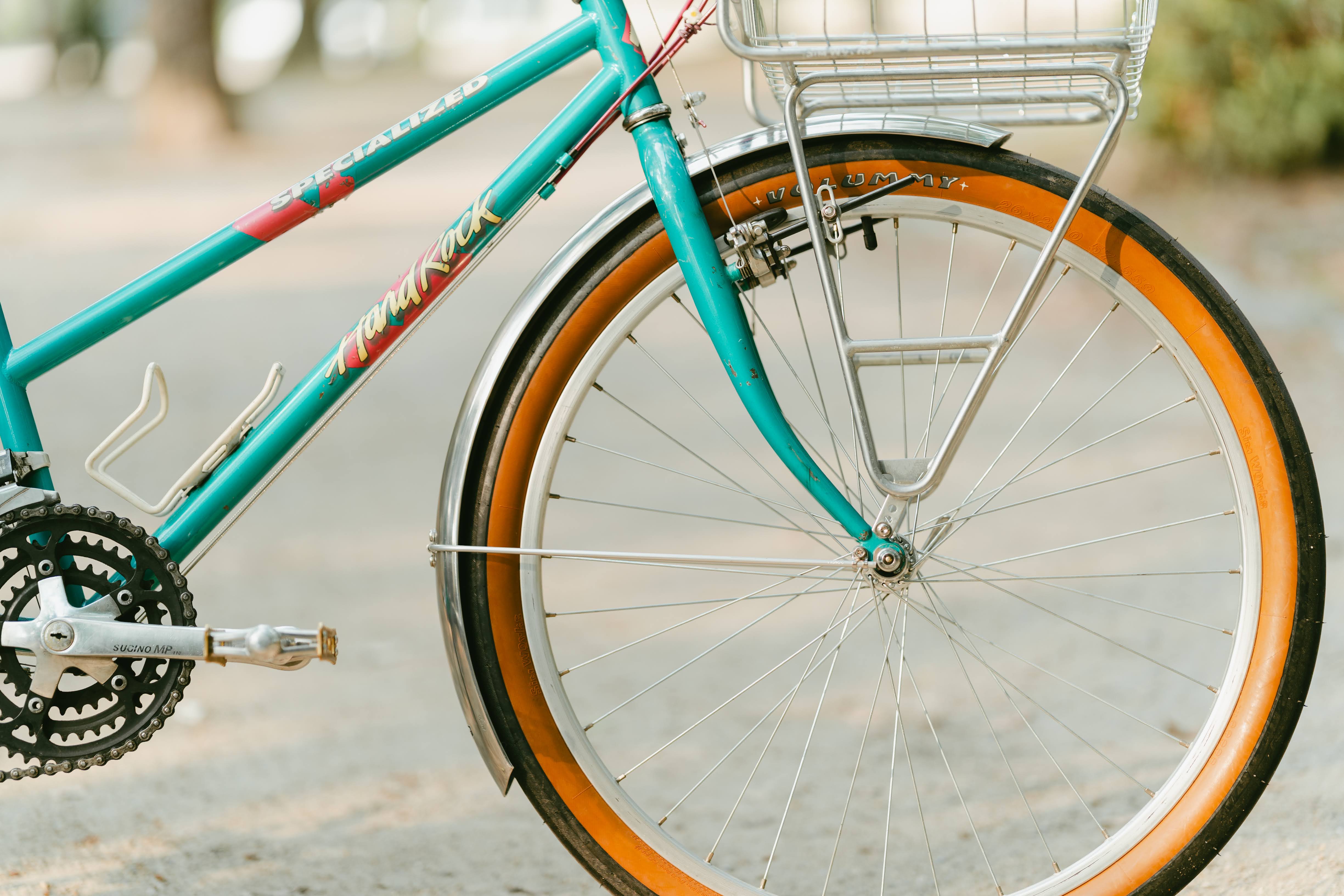 SIMWORKS Smooth 60 for 26" Black