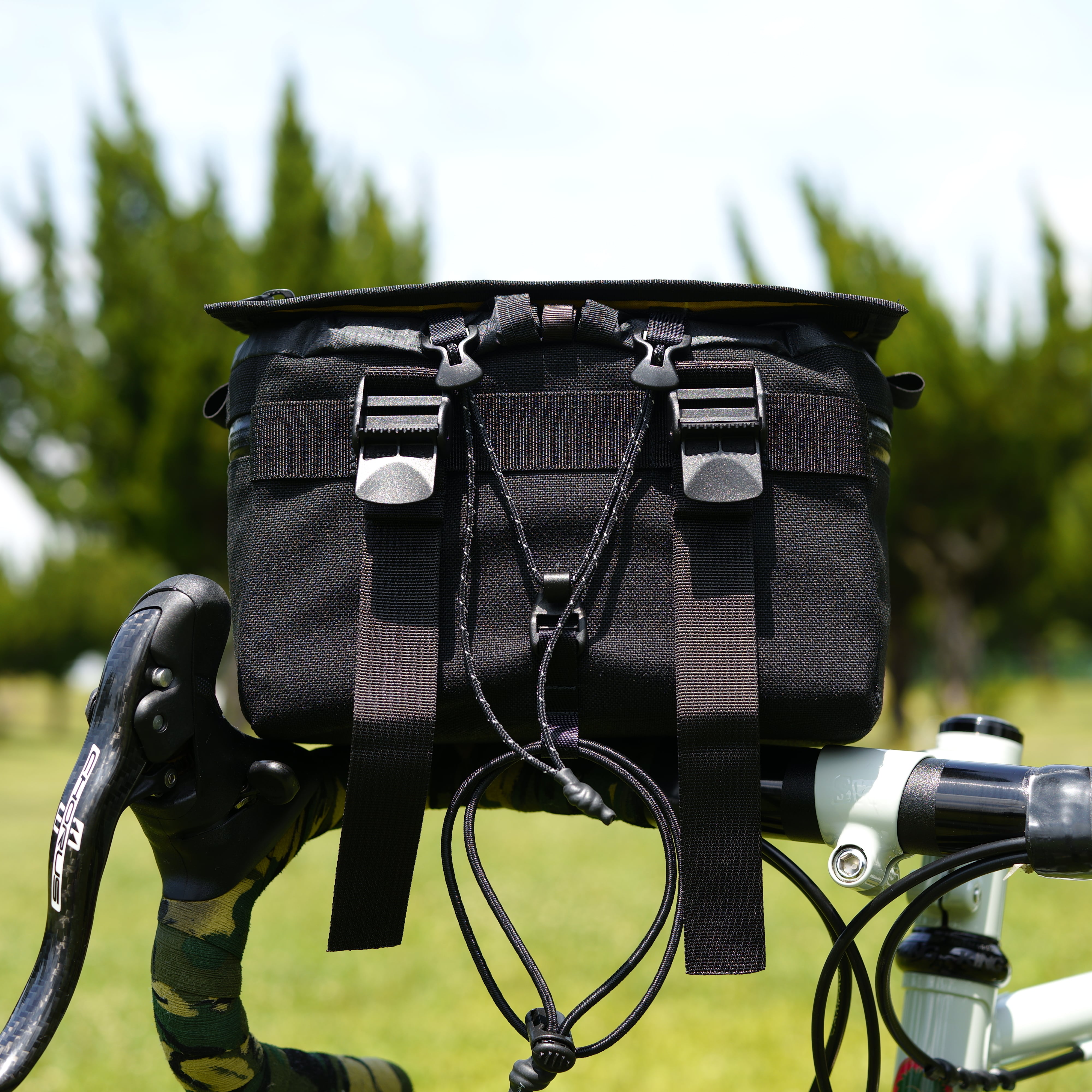 TADE QUI Cunningham Camera Bag