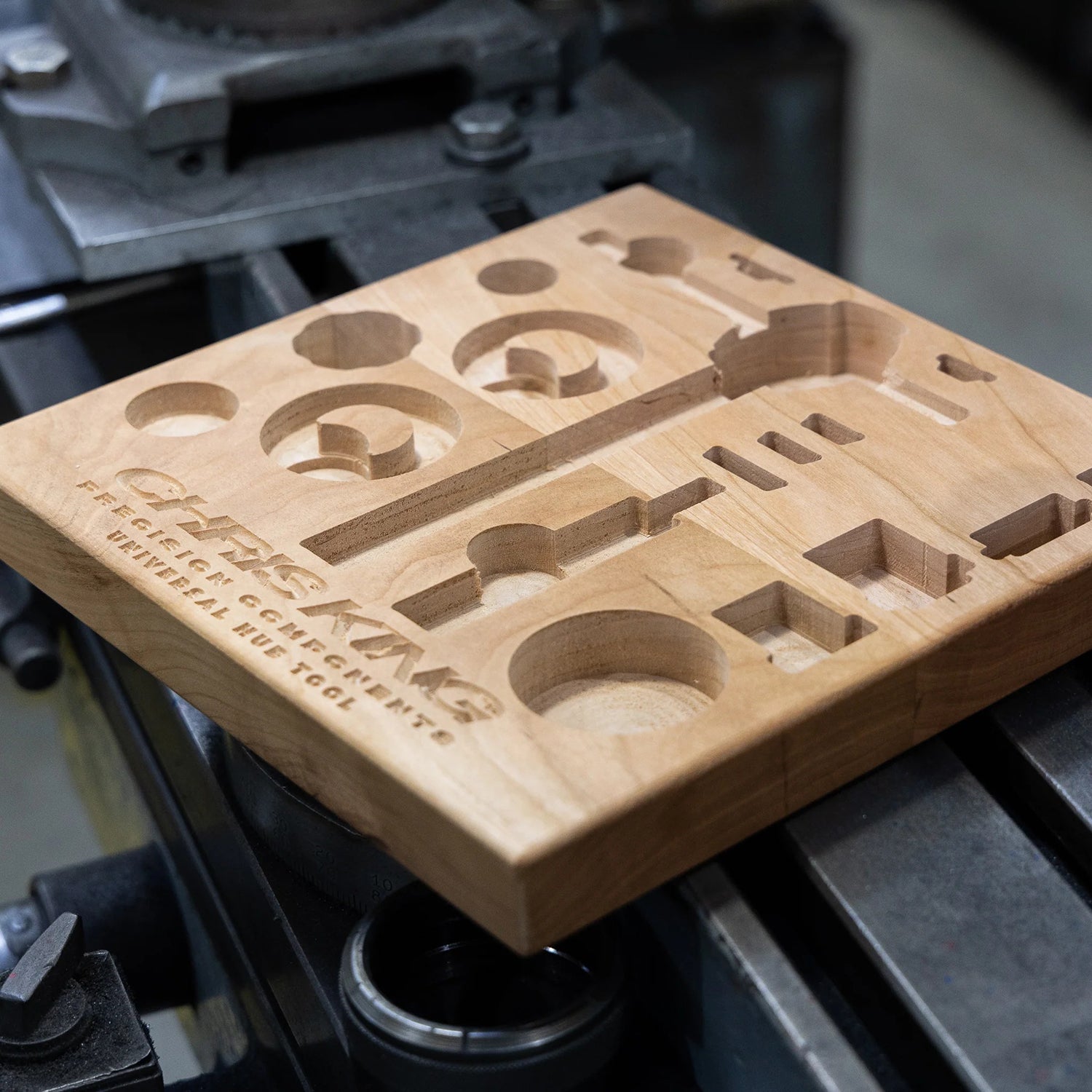 CHRIS KING Universal Hub Tool Caddy