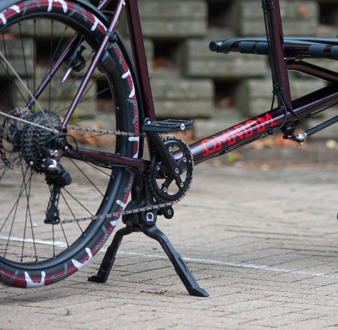 OMNIUM Cargo Kickstand