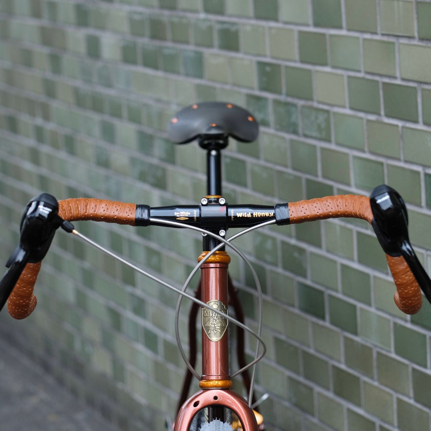 SIMWORKS Wild Honey Bar