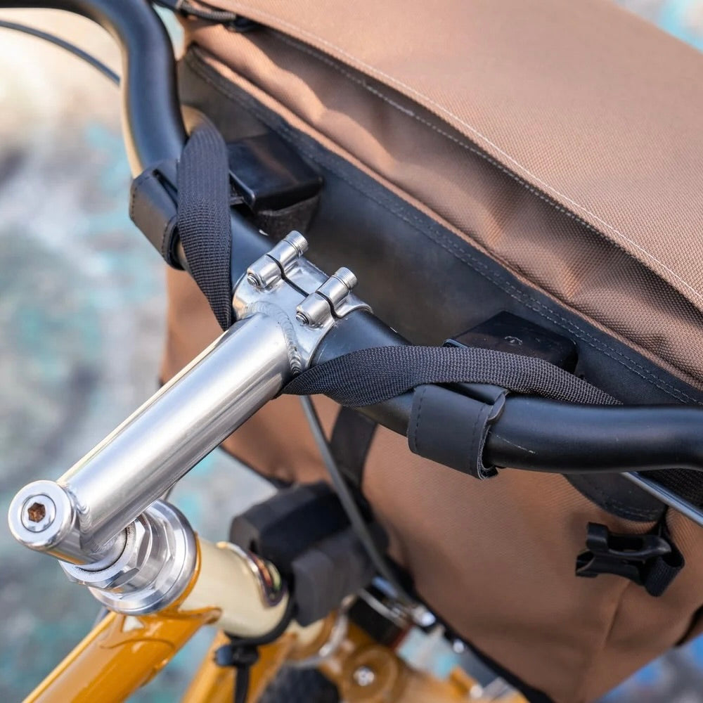 OUTER SHELL Mega Bar Bag