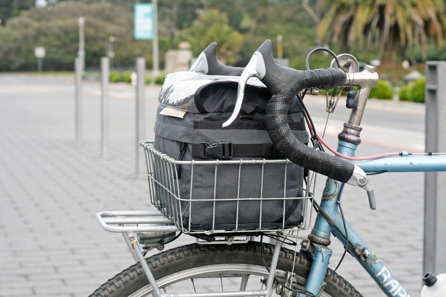 OUTER SHELL 137 Basket Bag