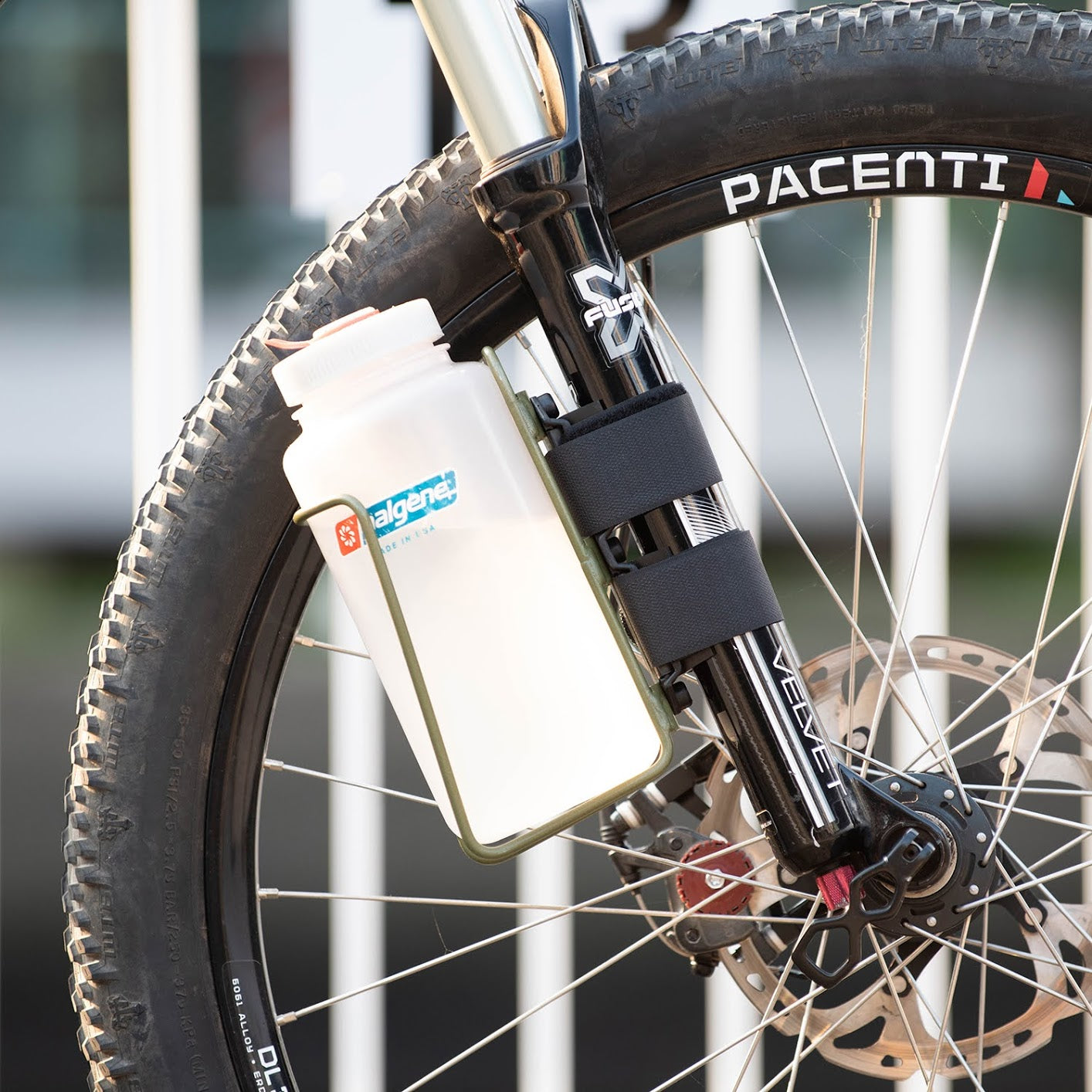 TWOFISH 3 Bolt Quick Cage Adapter