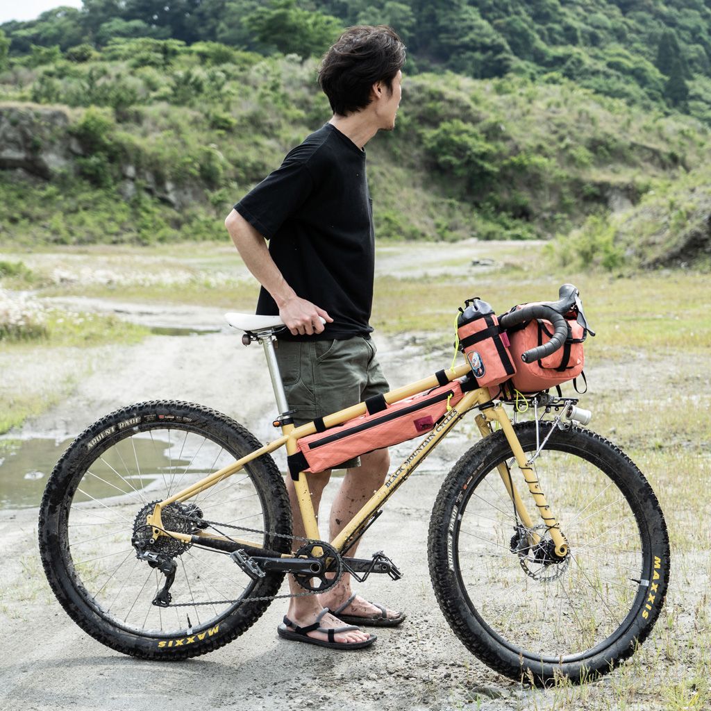 SWIFT INDUSTRIES Campout 2022 Gibby Stem Bag