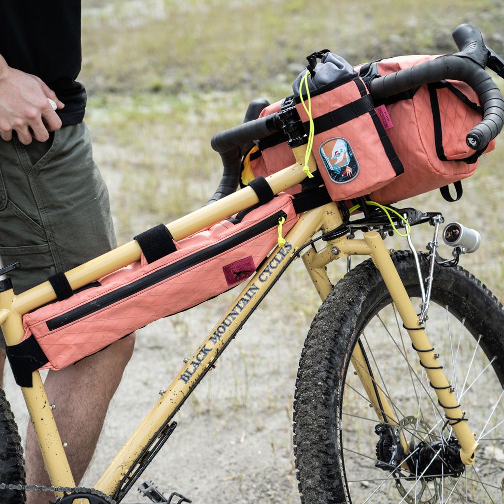 SWIFT INDUSTRIES Campout 2022 Gibby Stem Bag