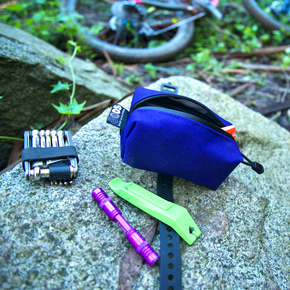 OUTER SHELL Mini Saddlebag