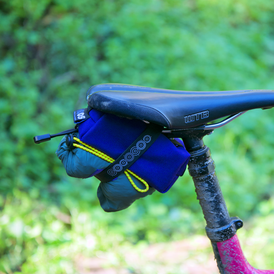 OUTER SHELL Mini Saddlebag