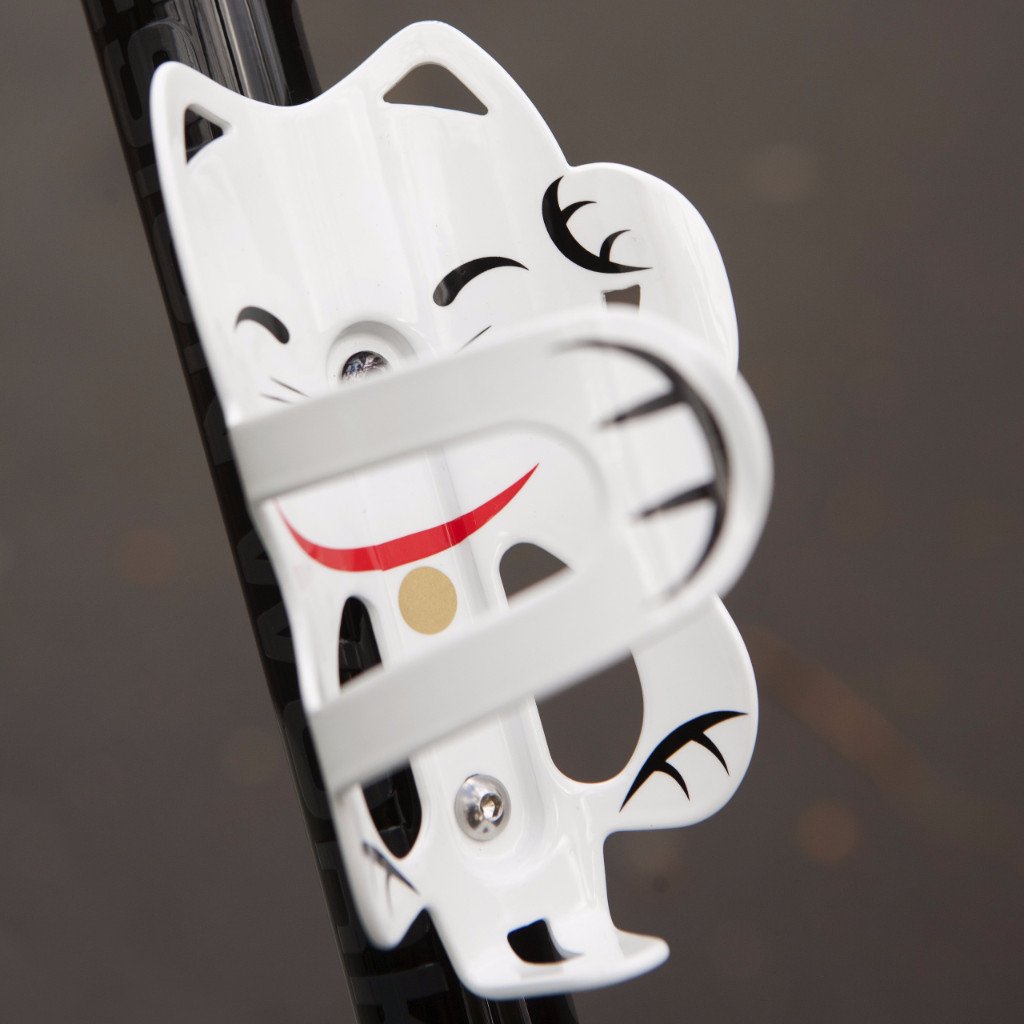 PDW Lucky Cat Cage