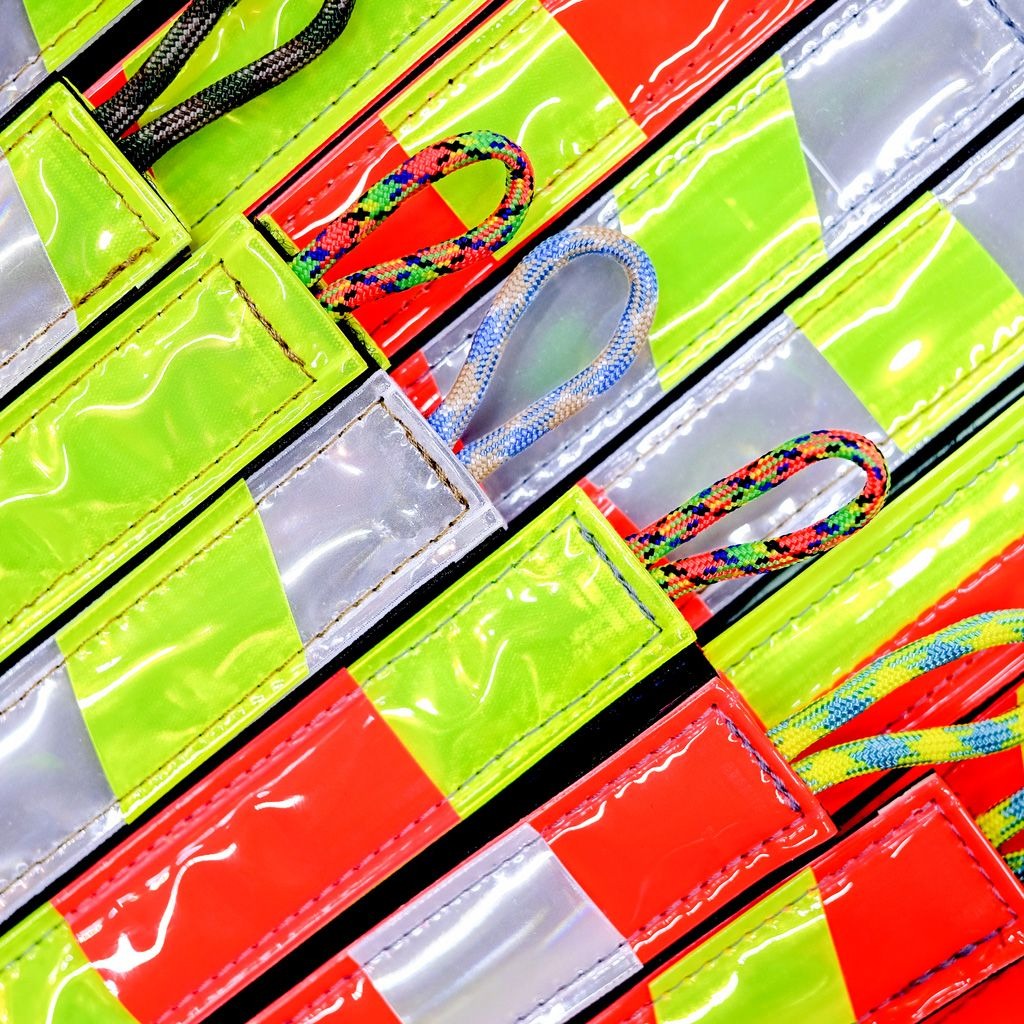 BLUE LUG Sandwich Reflector