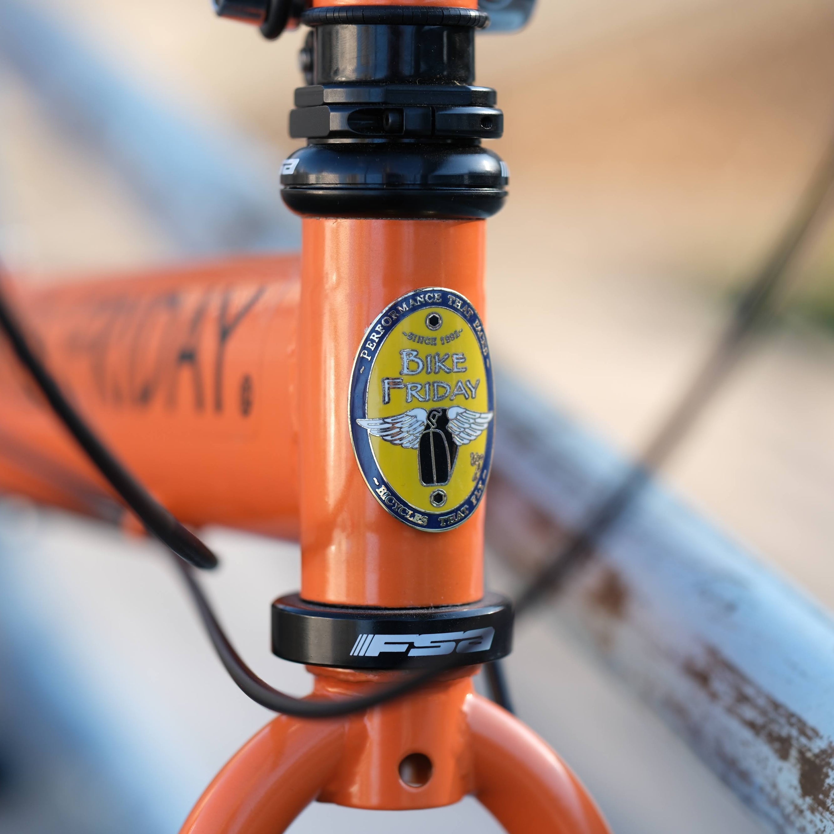 BIKE FRIDAY New World Tourist Circles Original Complete Bike