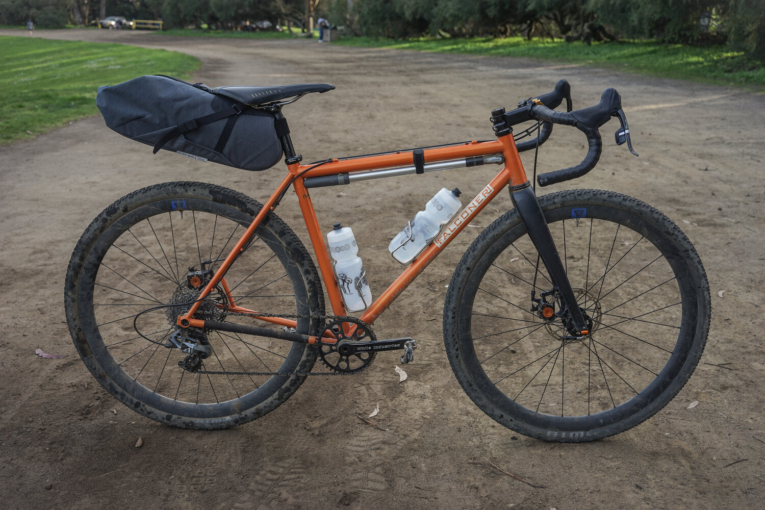 OUTER SHELL Dropper Seatpack