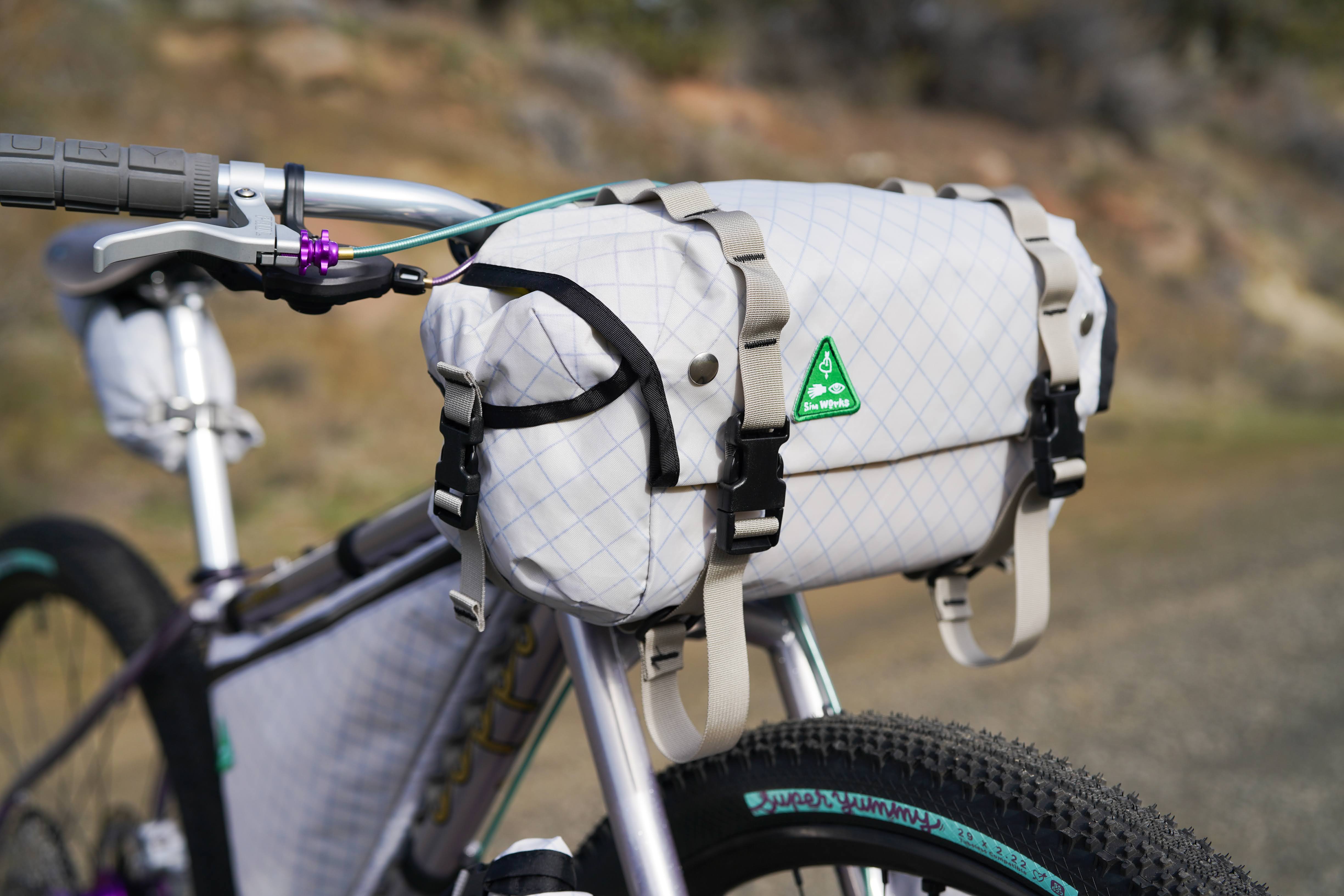 SIMWORKS Voyageur Handlebar Bag