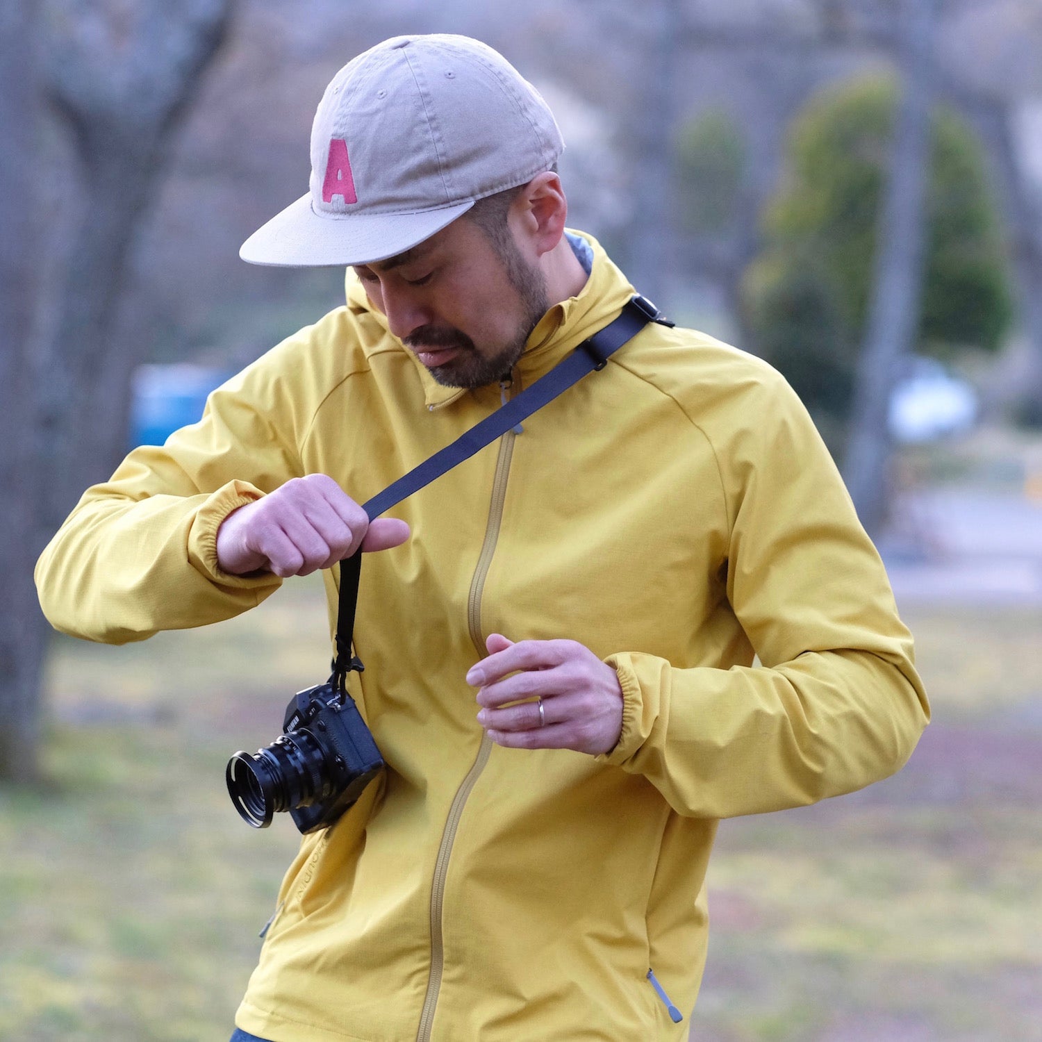 OUTER SHELL ADVENTURE Camera Strap