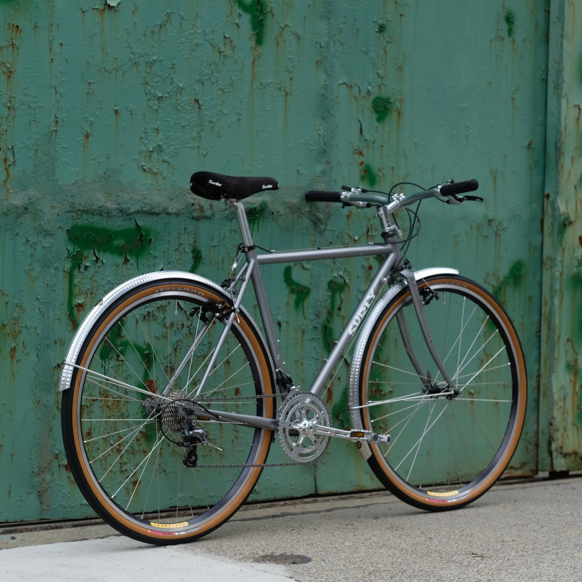 SIMWORKS Turtle 44 Black