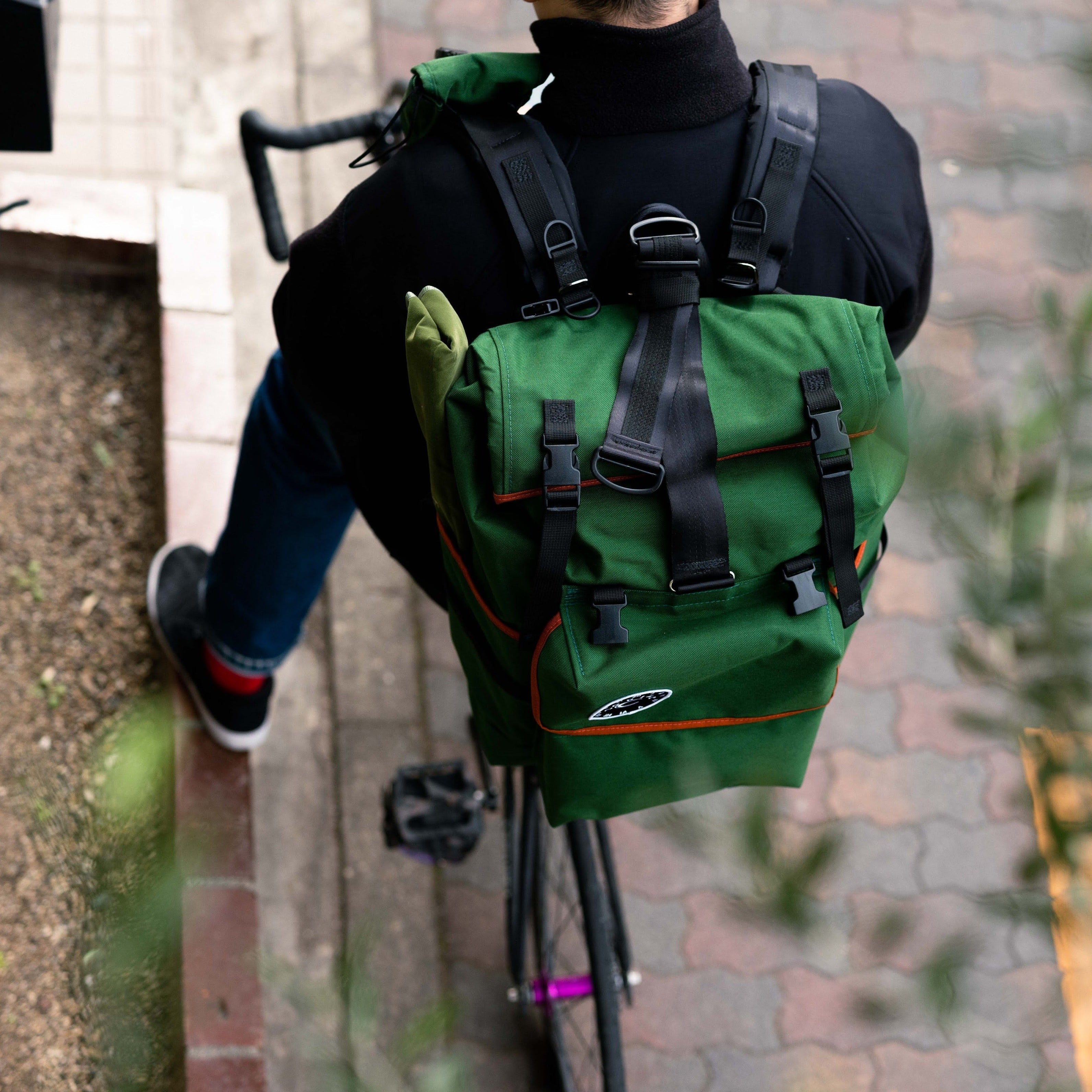 ZODIAC BAGGAGE Roll Top Messenger Bag / Large 2025