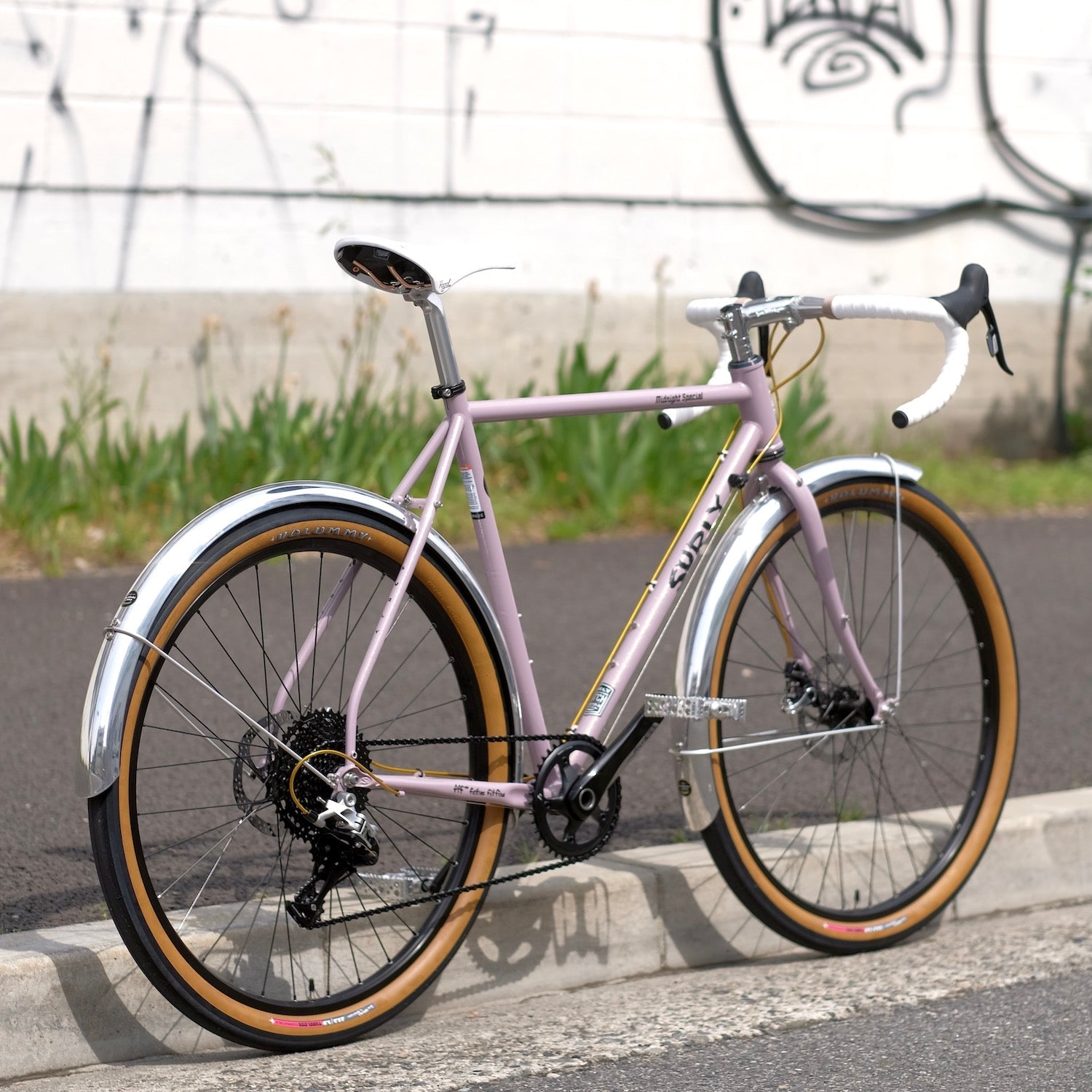 SIMWORKS Volummy Tire 27.5"