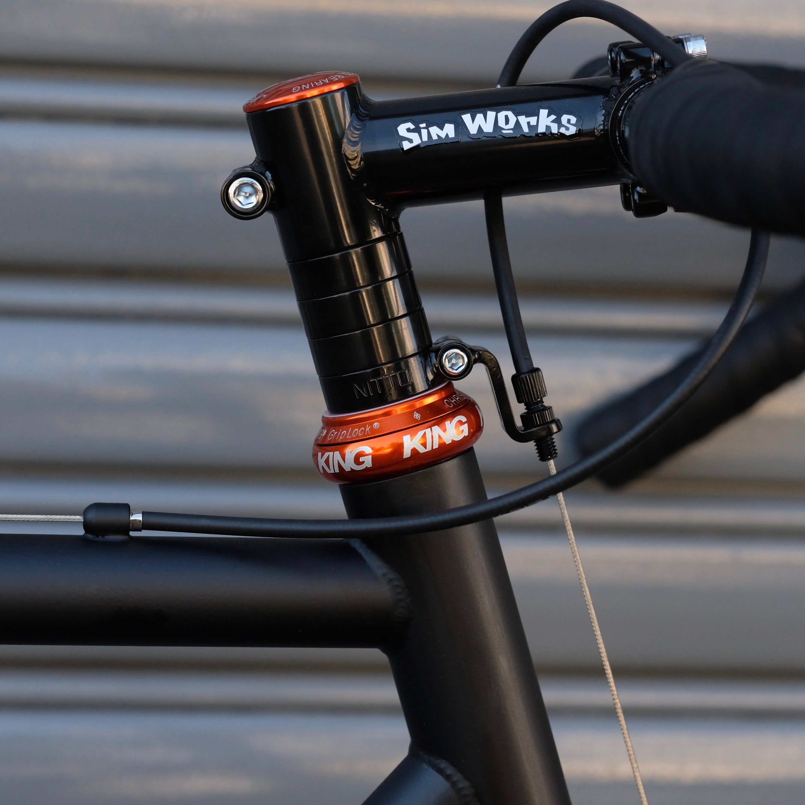 FAIRWEATHER Cable Hanger