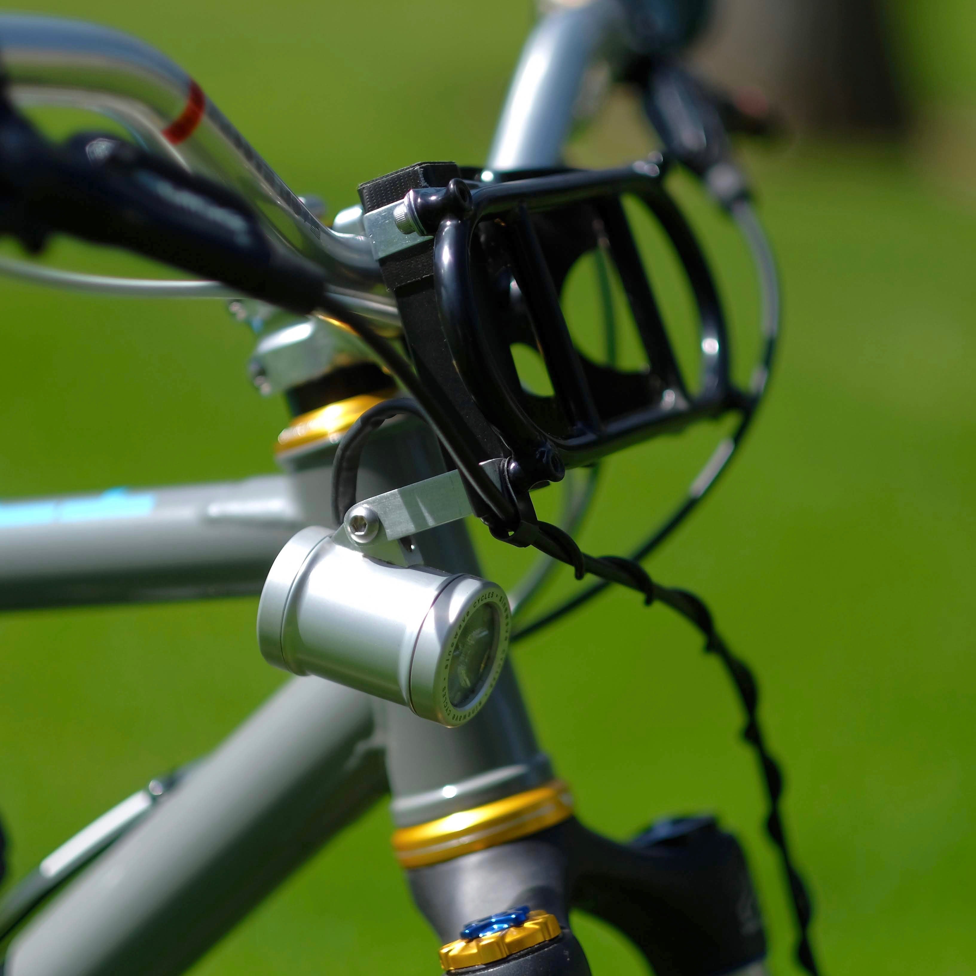 HUNTER CYCLES Cow Catcher Stem Rack