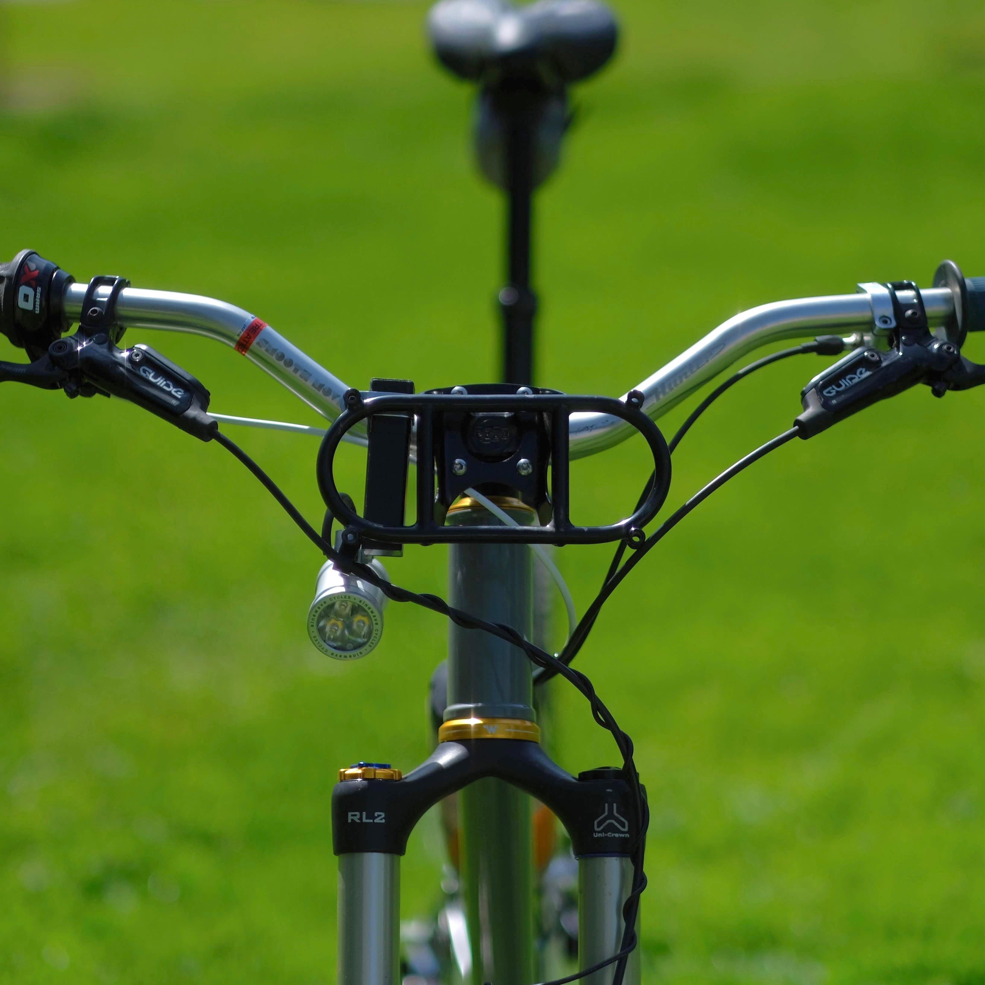 HUNTER CYCLES Cow Catcher Stem Rack