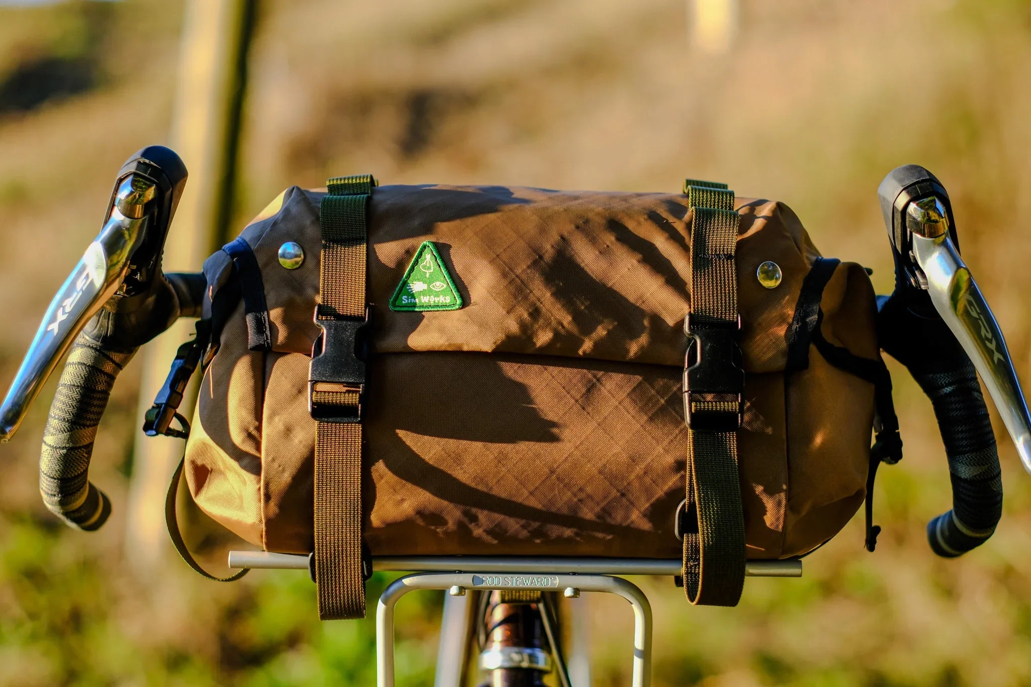 SIMWORKS Voyageur Handlebar Bag